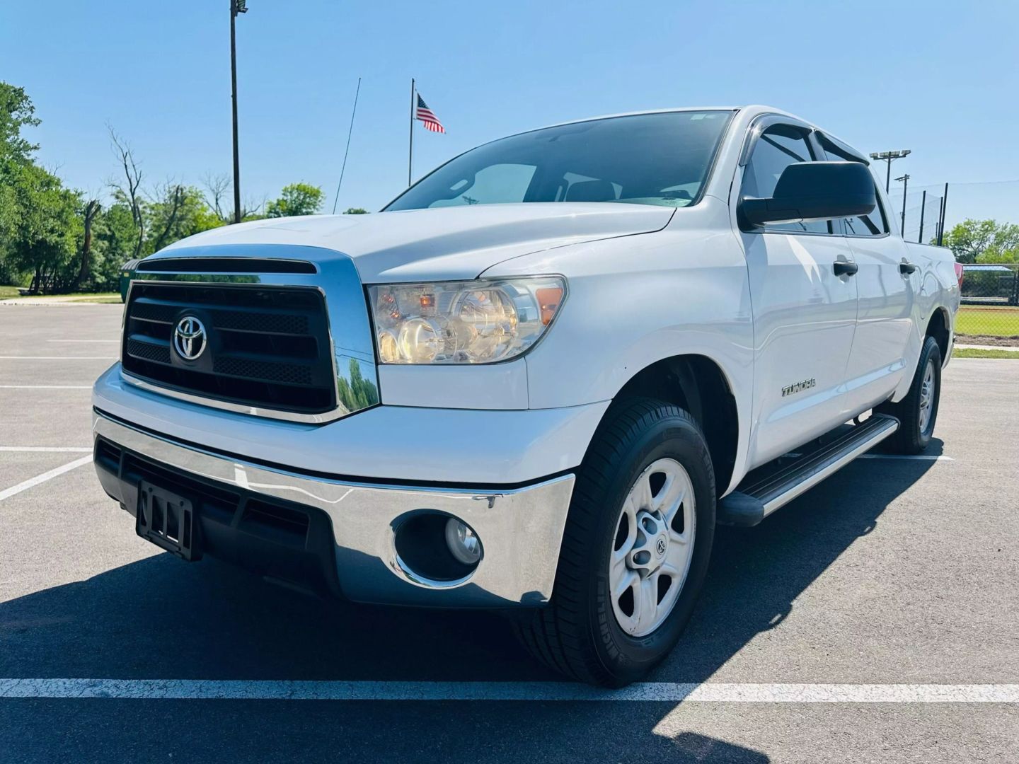 2010 Toyota Tundra Crewmax - Image 1