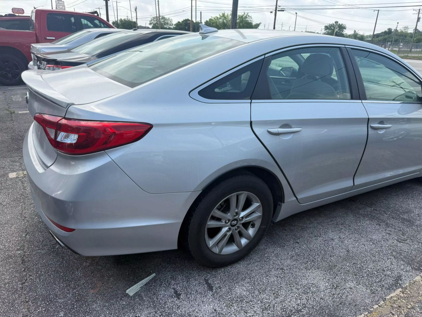 2015 Hyundai Sonata - Image 4
