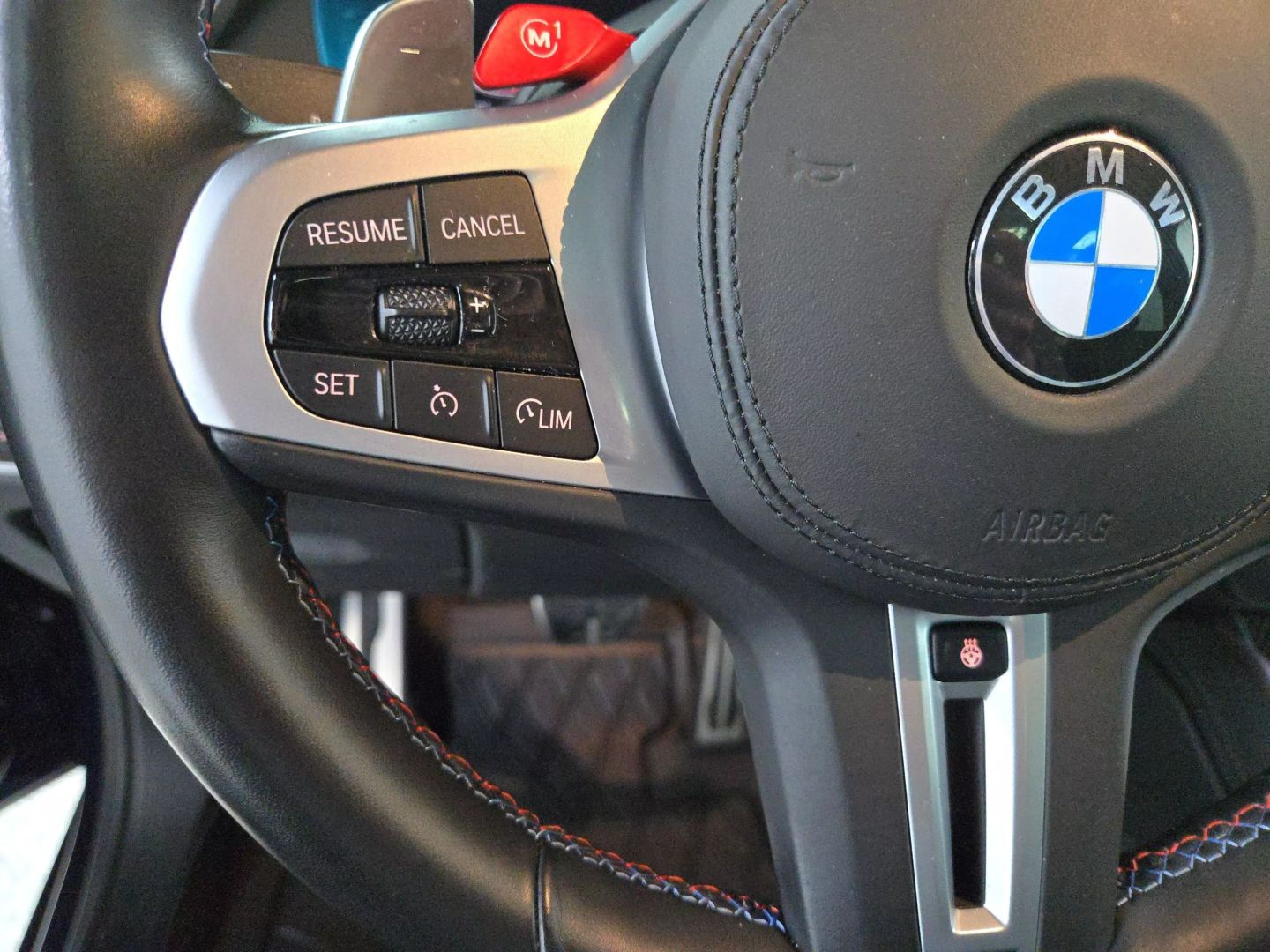 2022 Bmw X5 M - Image 32