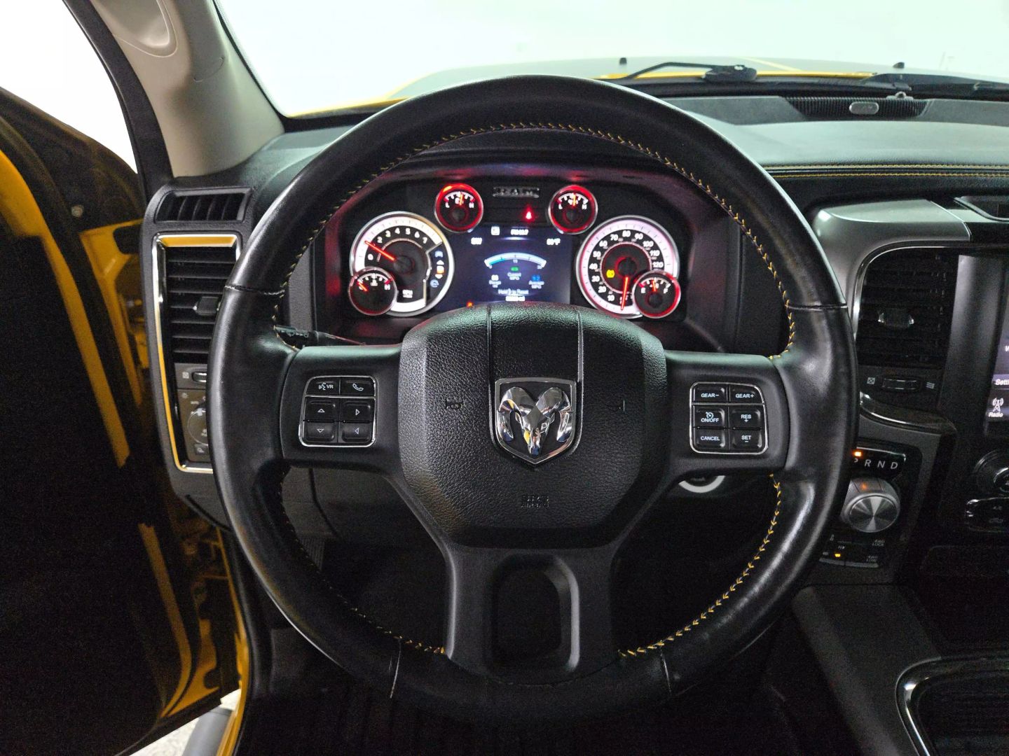 2016 Ram 1500 Crew Cab - Image 18