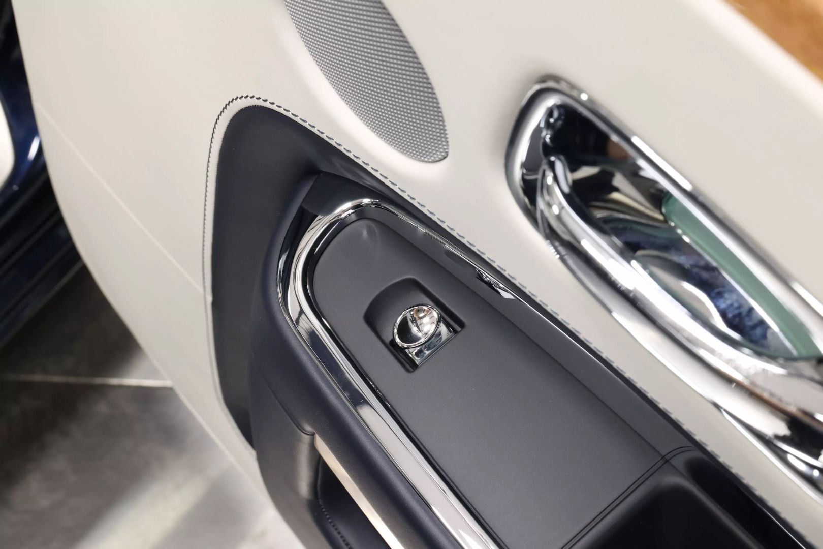 2018 Rolls-royce Ghost - Image 90