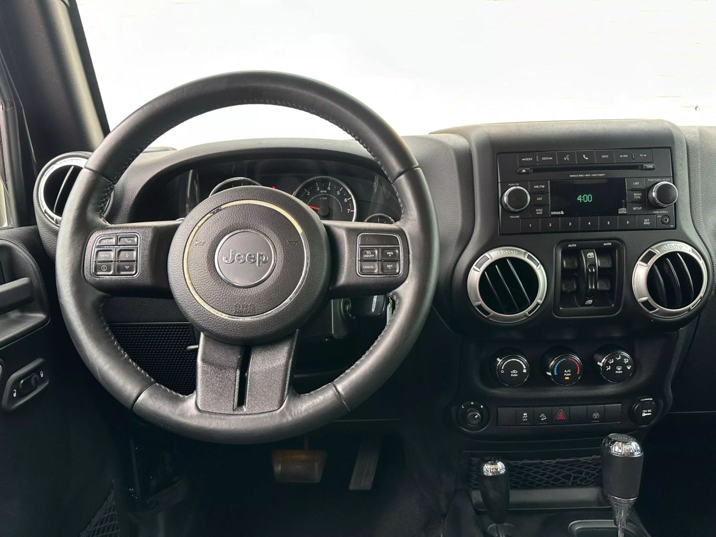2017 Jeep Wrangler Unlimited - Image 25