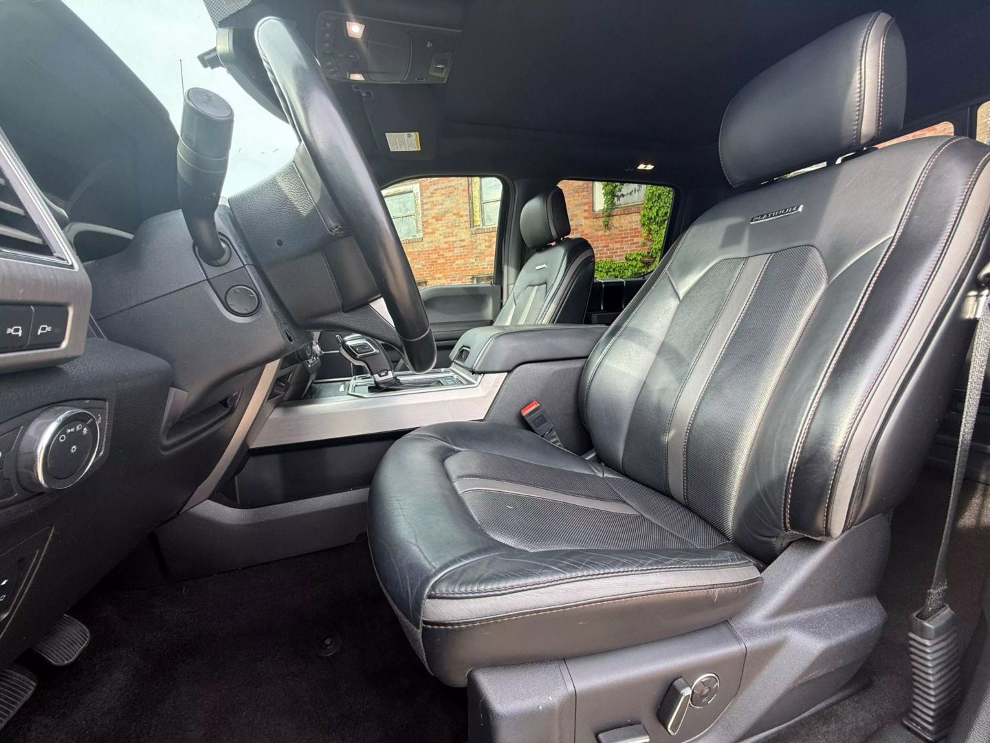 2019 Ford F150 Supercrew Cab - Image 11