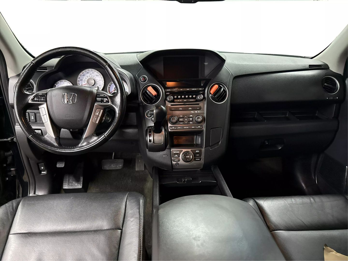 2015 Honda Pilot - Image 20