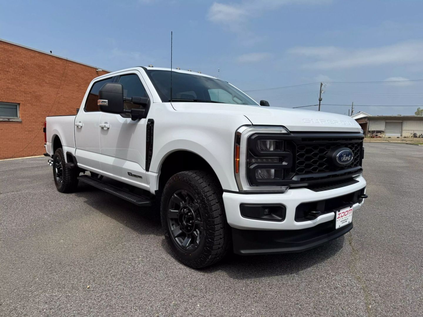2023 Ford F250 Super Duty Crew Cab - Image 9