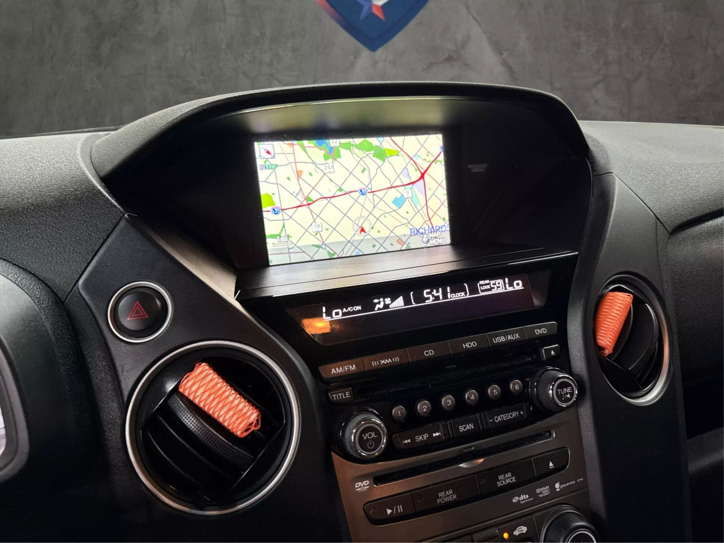 2015 Honda Pilot - Image 22