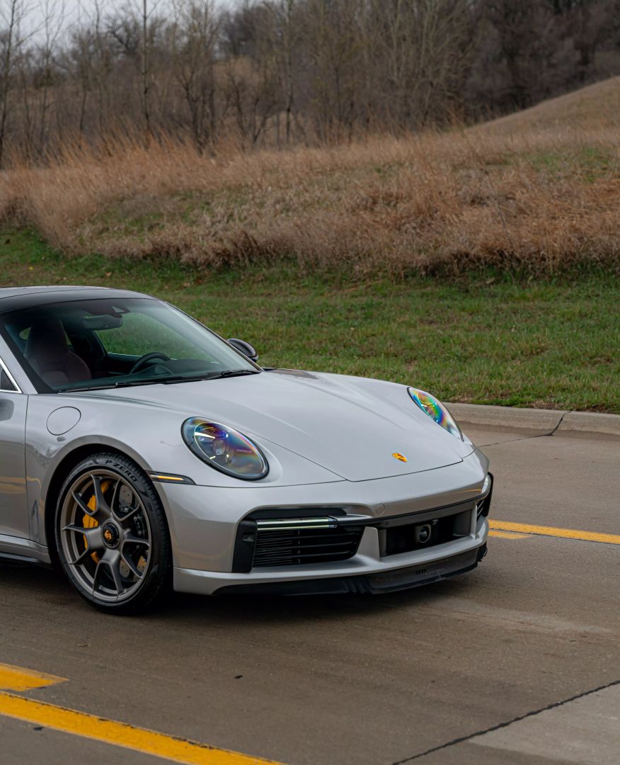 2021 Porsche 911 - Image 42