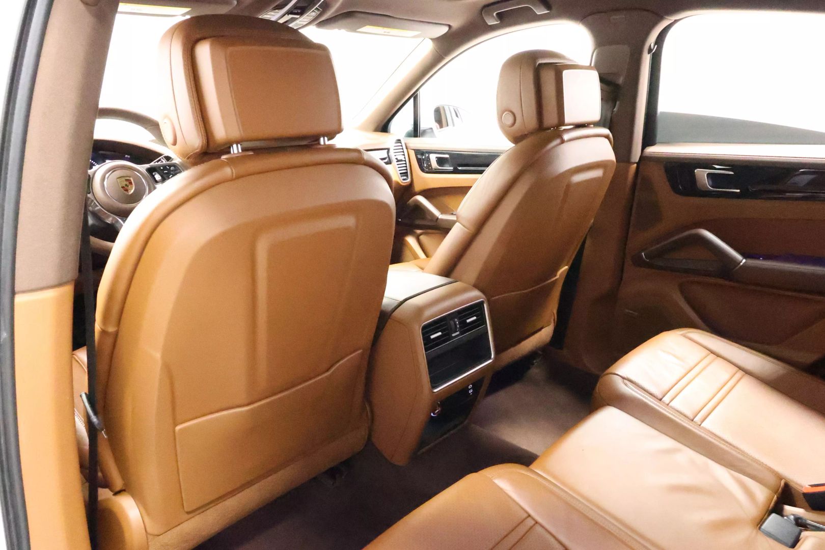 2021 Porsche Cayenne Coupe - Image 58