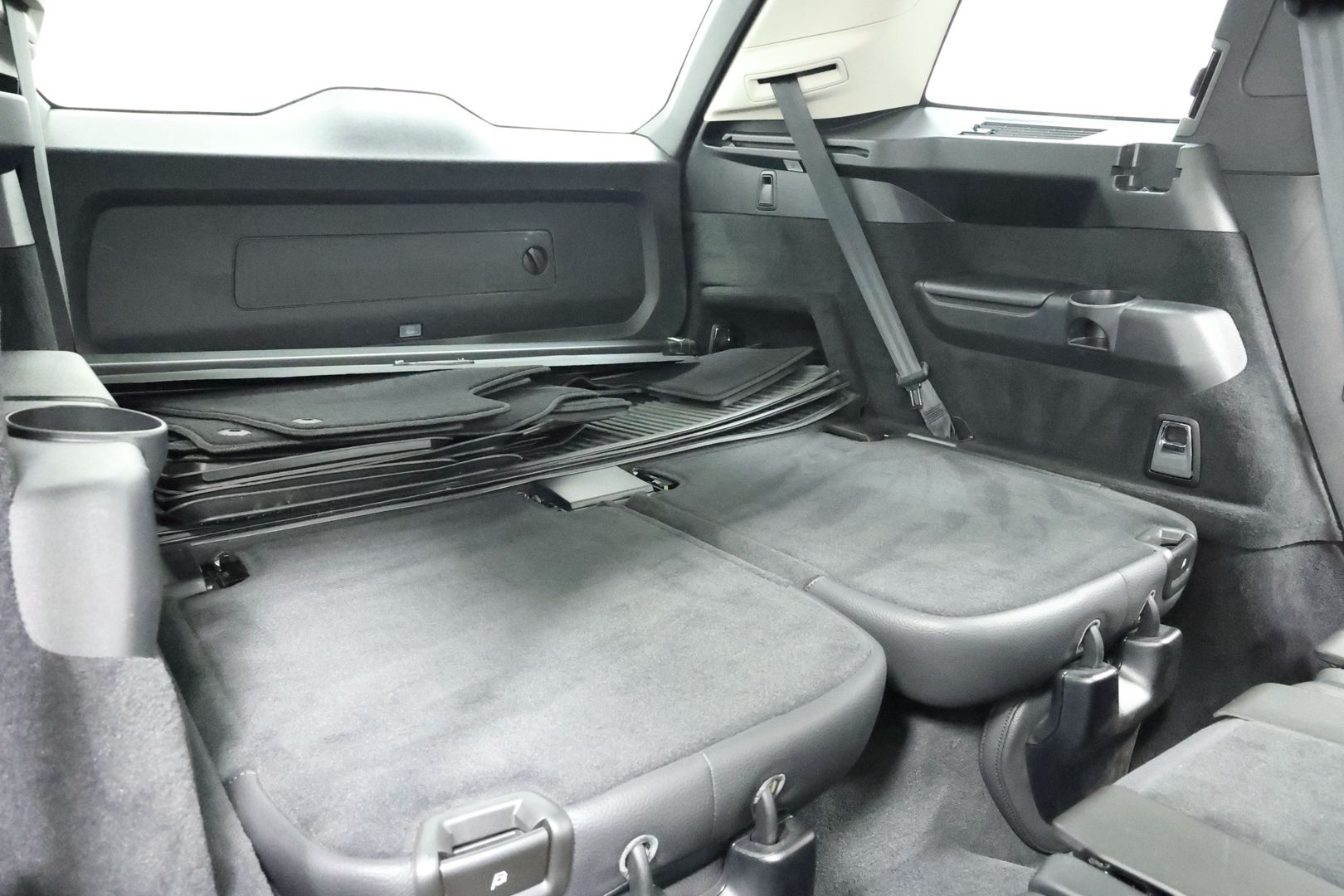 2022 Volvo Xc90 - Image 76