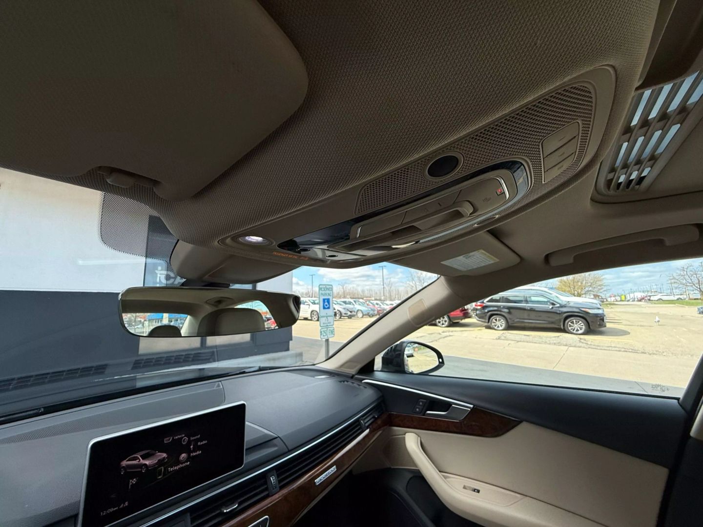 2017 Audi A4 - Image 48