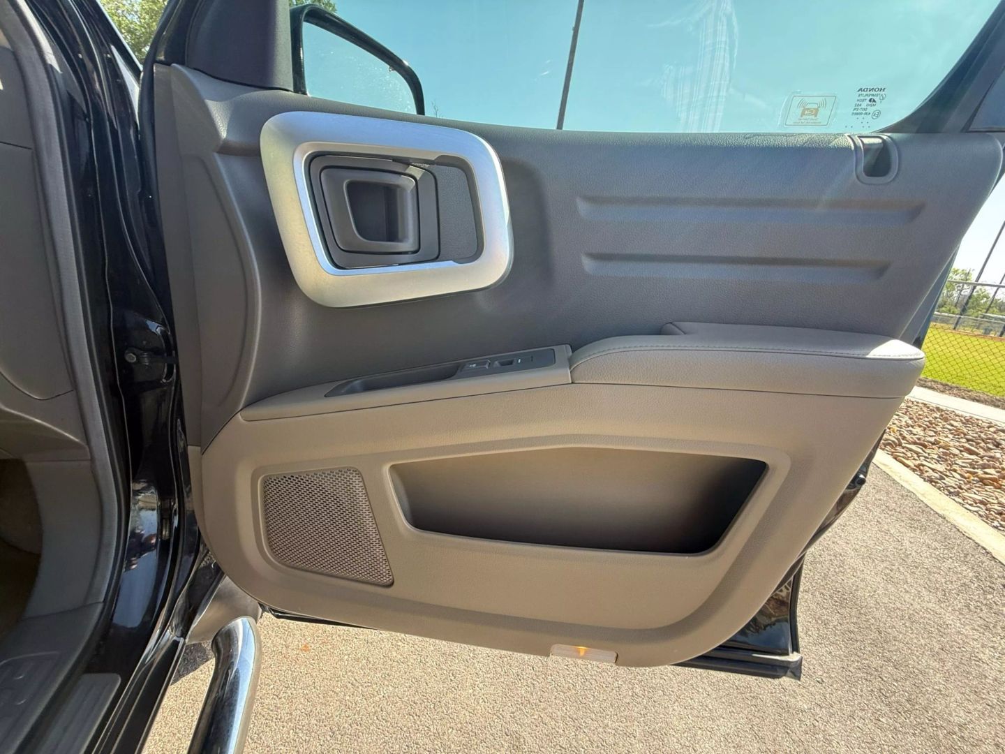 2006 Honda Ridgeline - Image 27