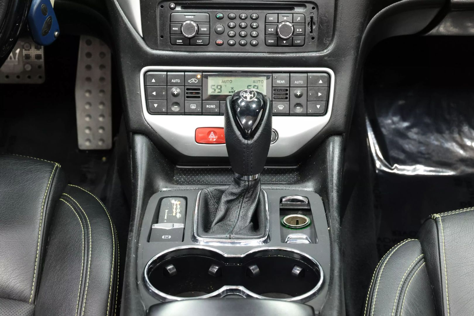 2011 Maserati Granturismo - Image 32