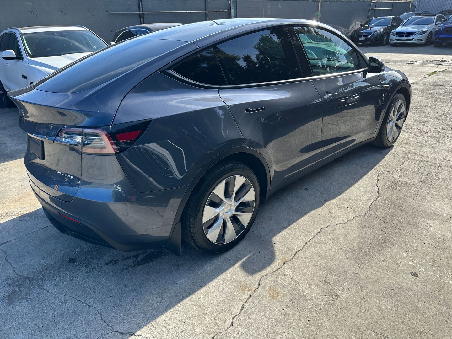 Image 4 of 2020 TESLA MODELY