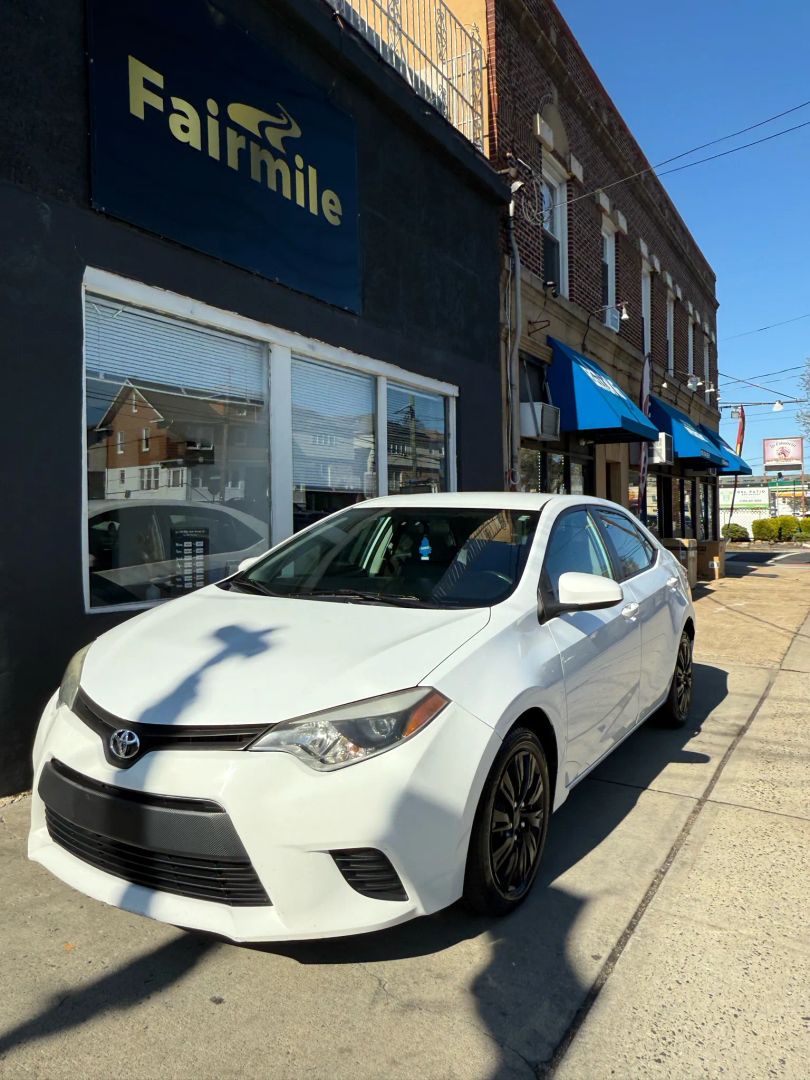 Image 2 of 2014 TOYOTA COROLLA