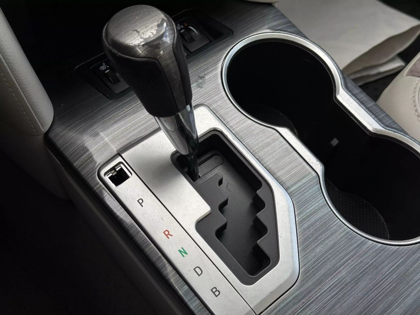 2012 Toyota Camry - Image 38