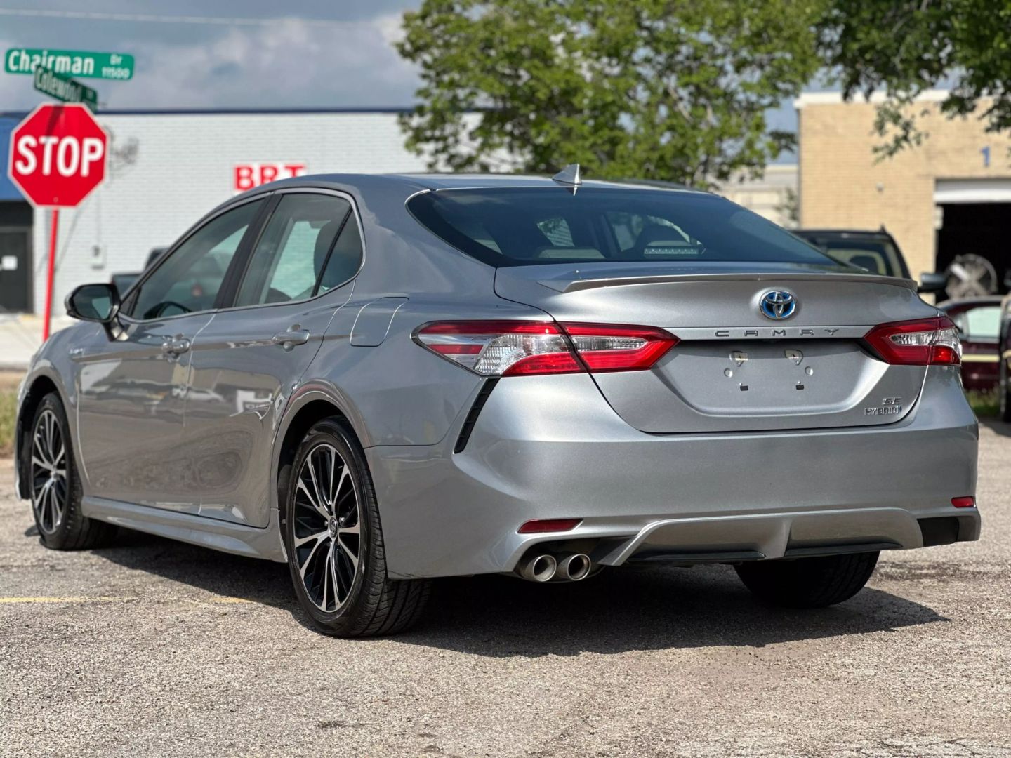 2020 Toyota Camry Hybrid - Image 4