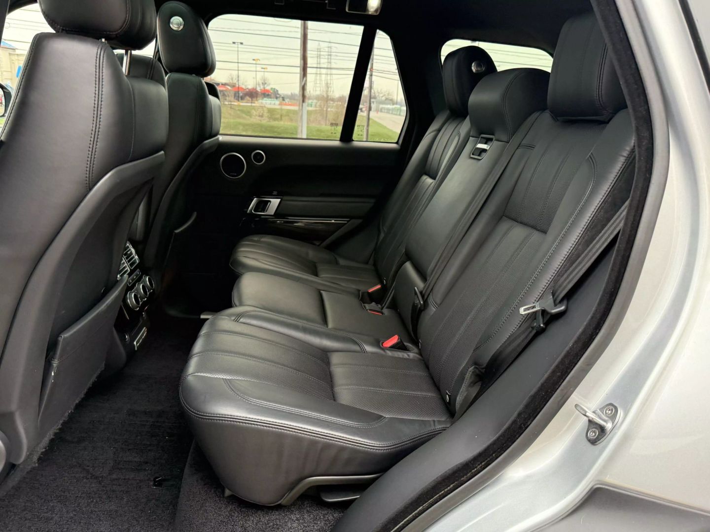 2016 Land Rover Range Rover - Image 23