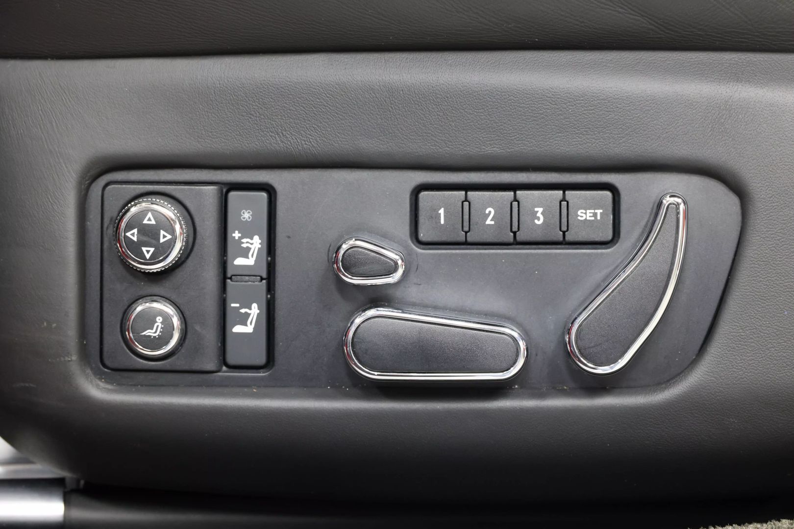 2014 Bentley Continental - Image 14