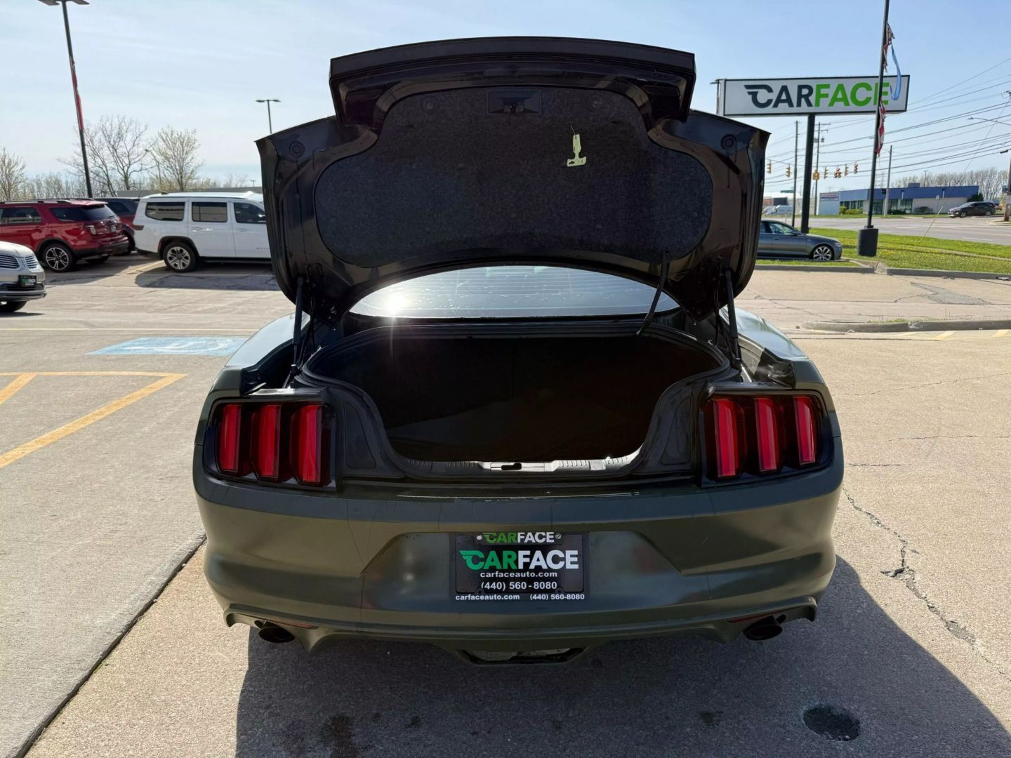 2016 Ford Mustang - Image 12
