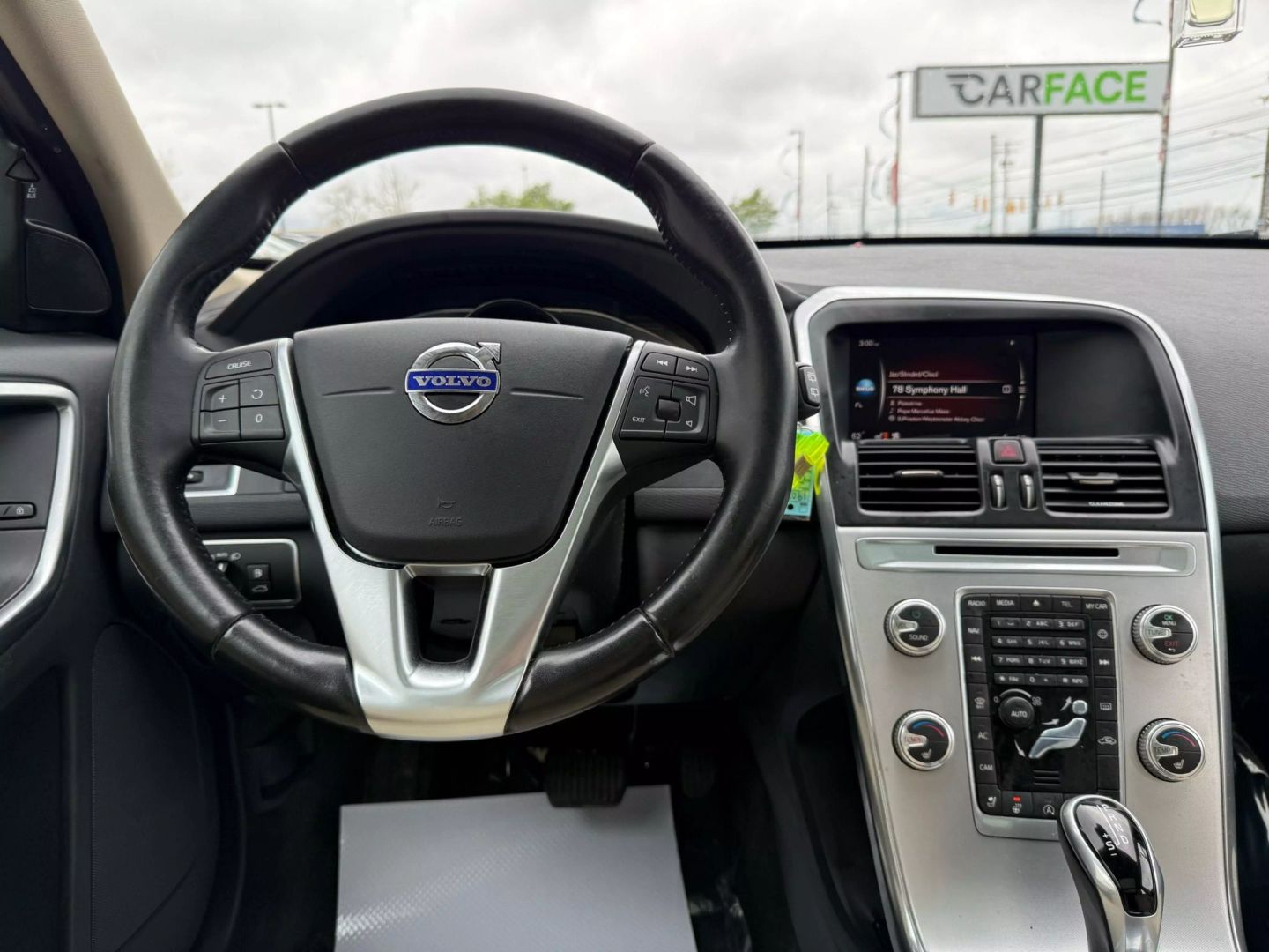 2017 Volvo Xc60 - Image 27