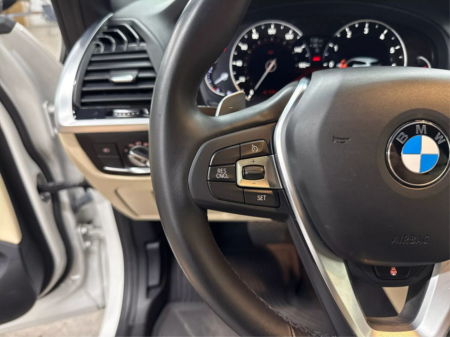 2018 Bmw X3 - Image 25