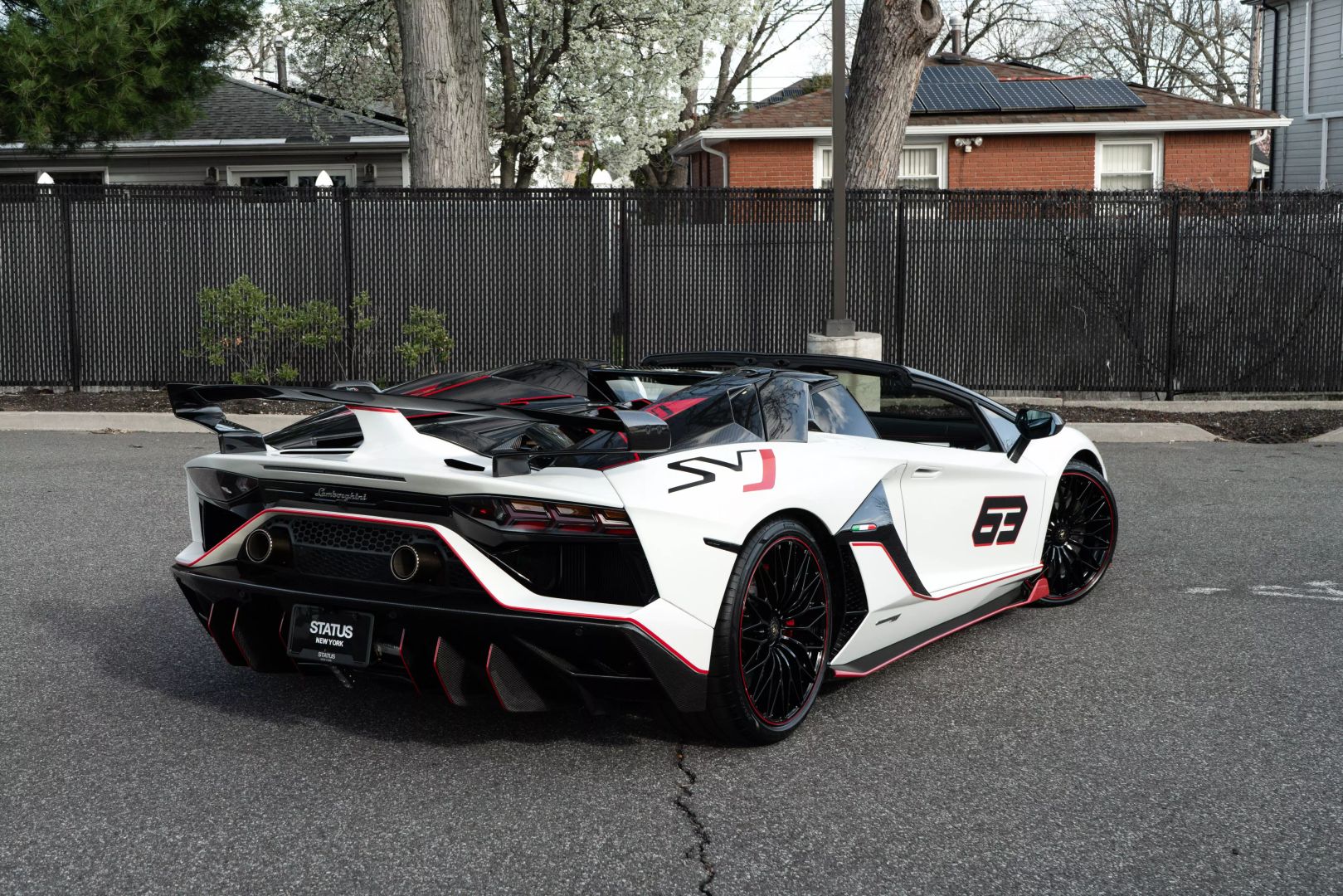 2021 Lamborghini Aventador - Image 46