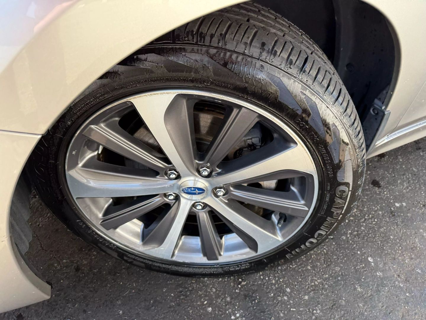 2017 Subaru Legacy - Image 43