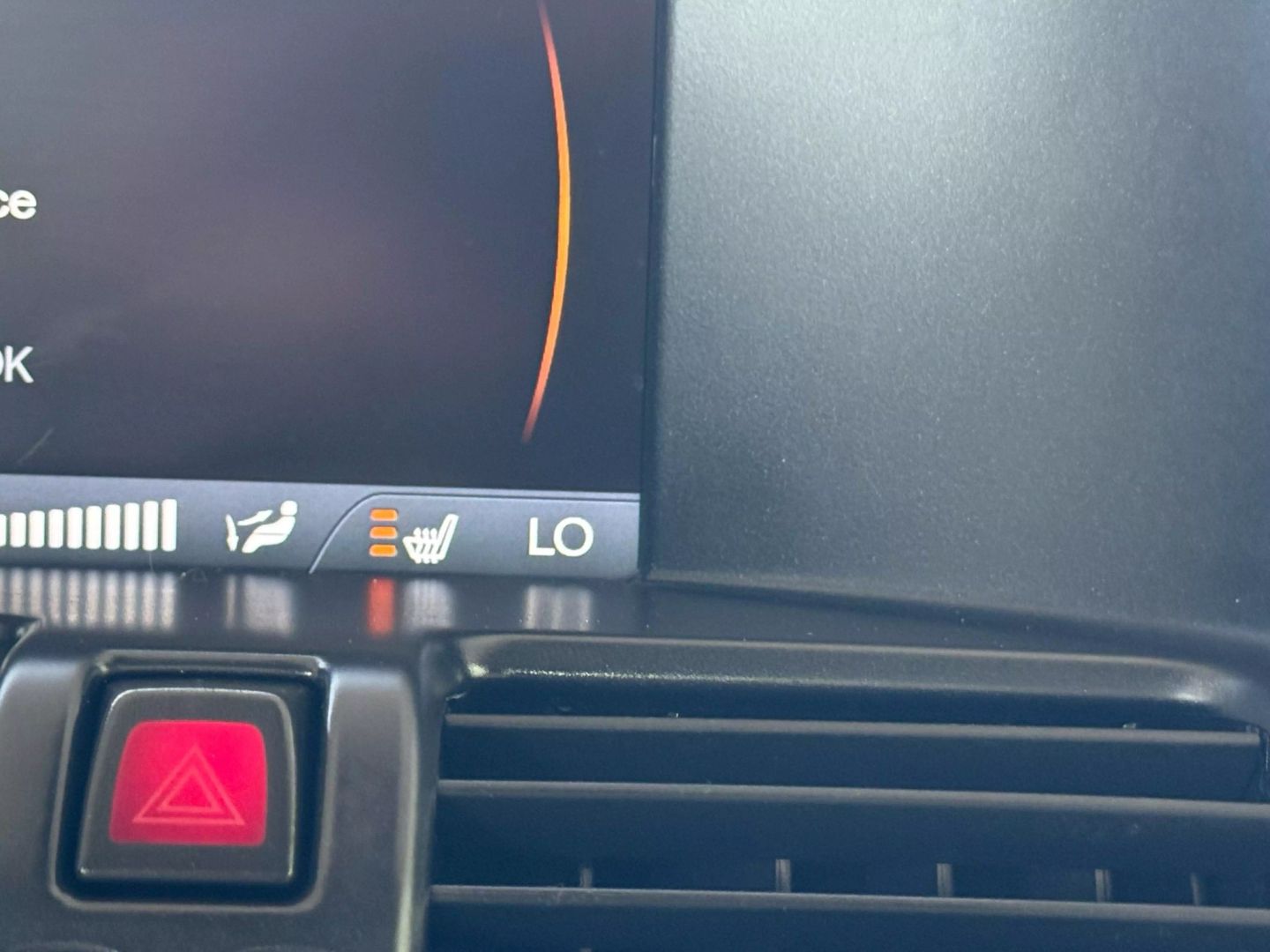 2014 Volvo Xc60 - Image 36