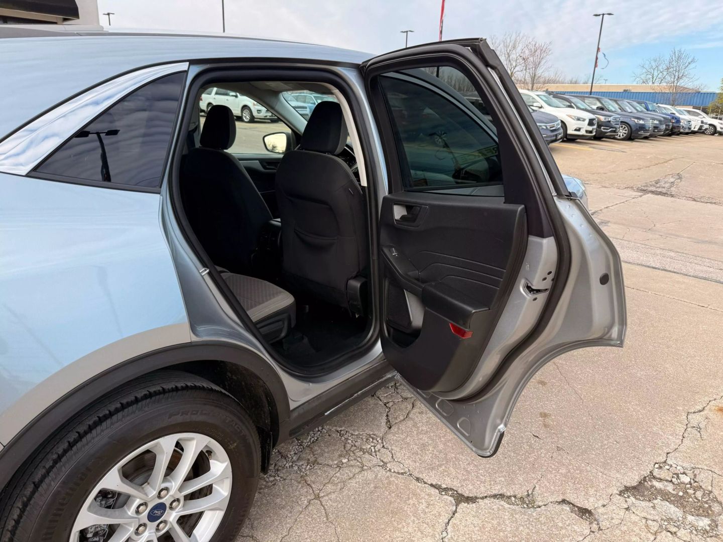 2022 Ford Escape - Image 23