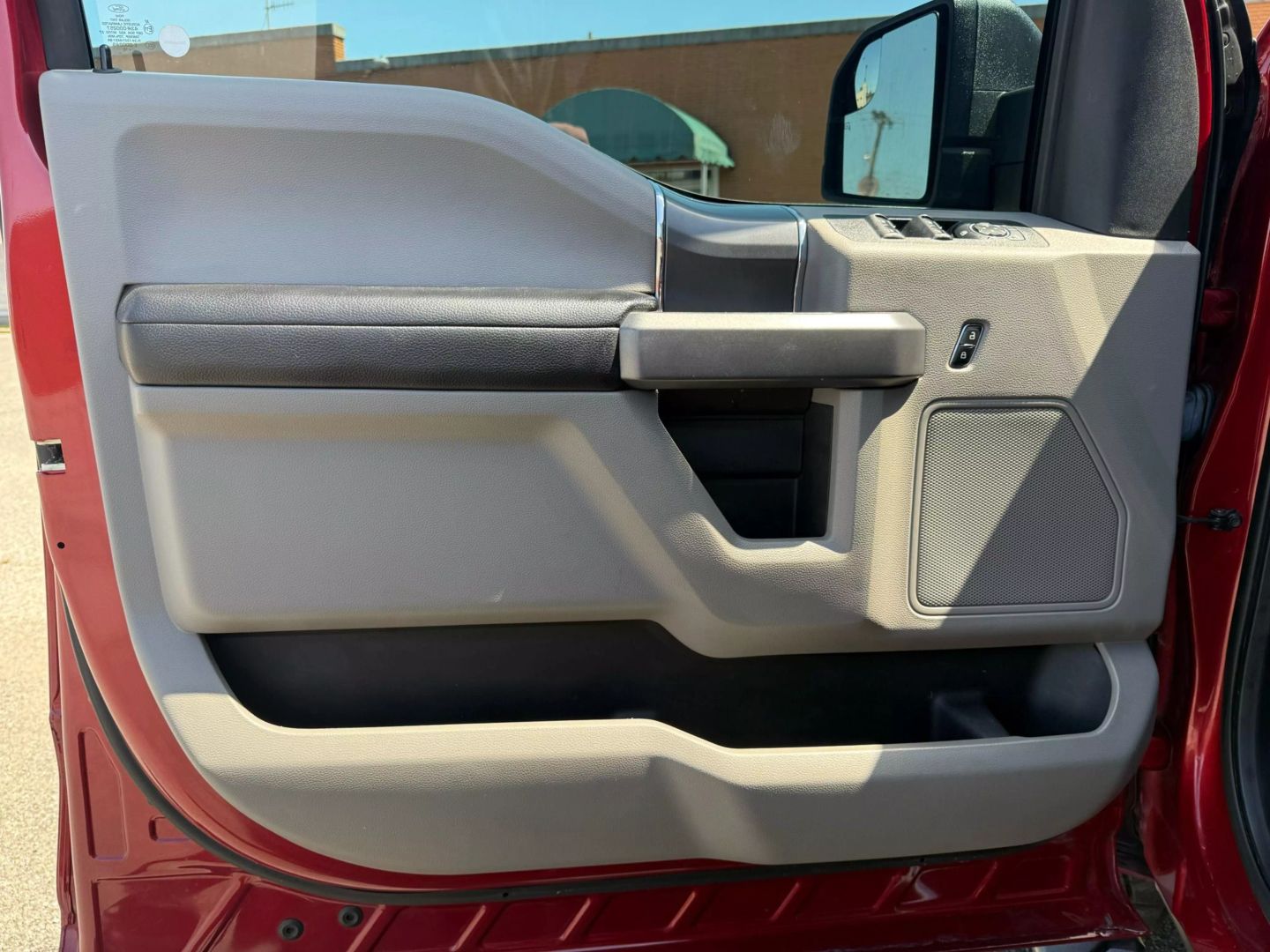 2018 Ford F150 Supercrew Cab - Image 10