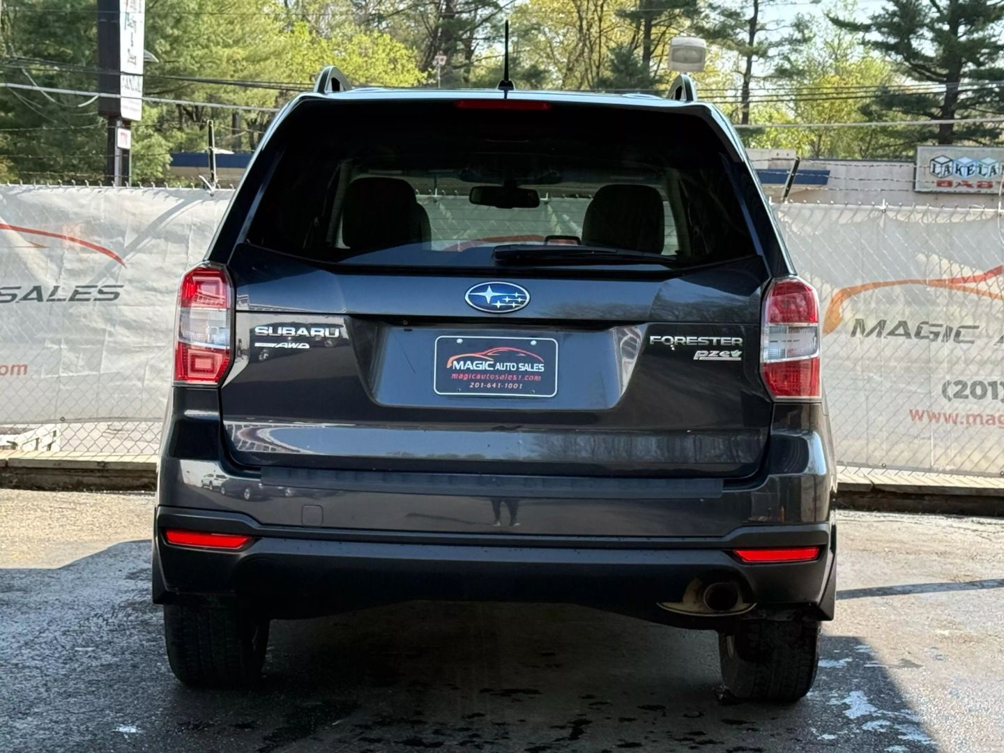 2014 Subaru Forester - Image 10