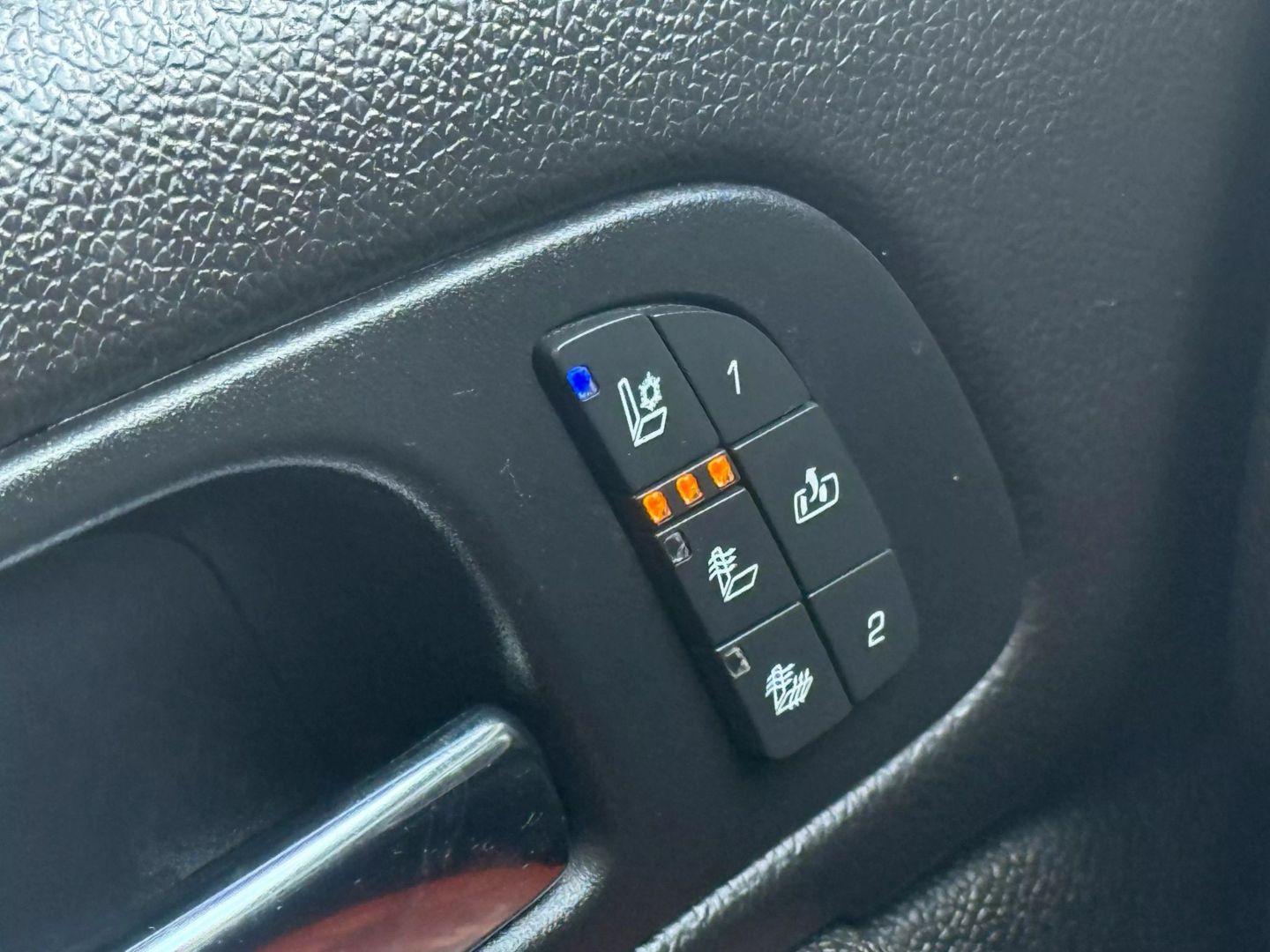 2013 Chevrolet Tahoe - Image 35