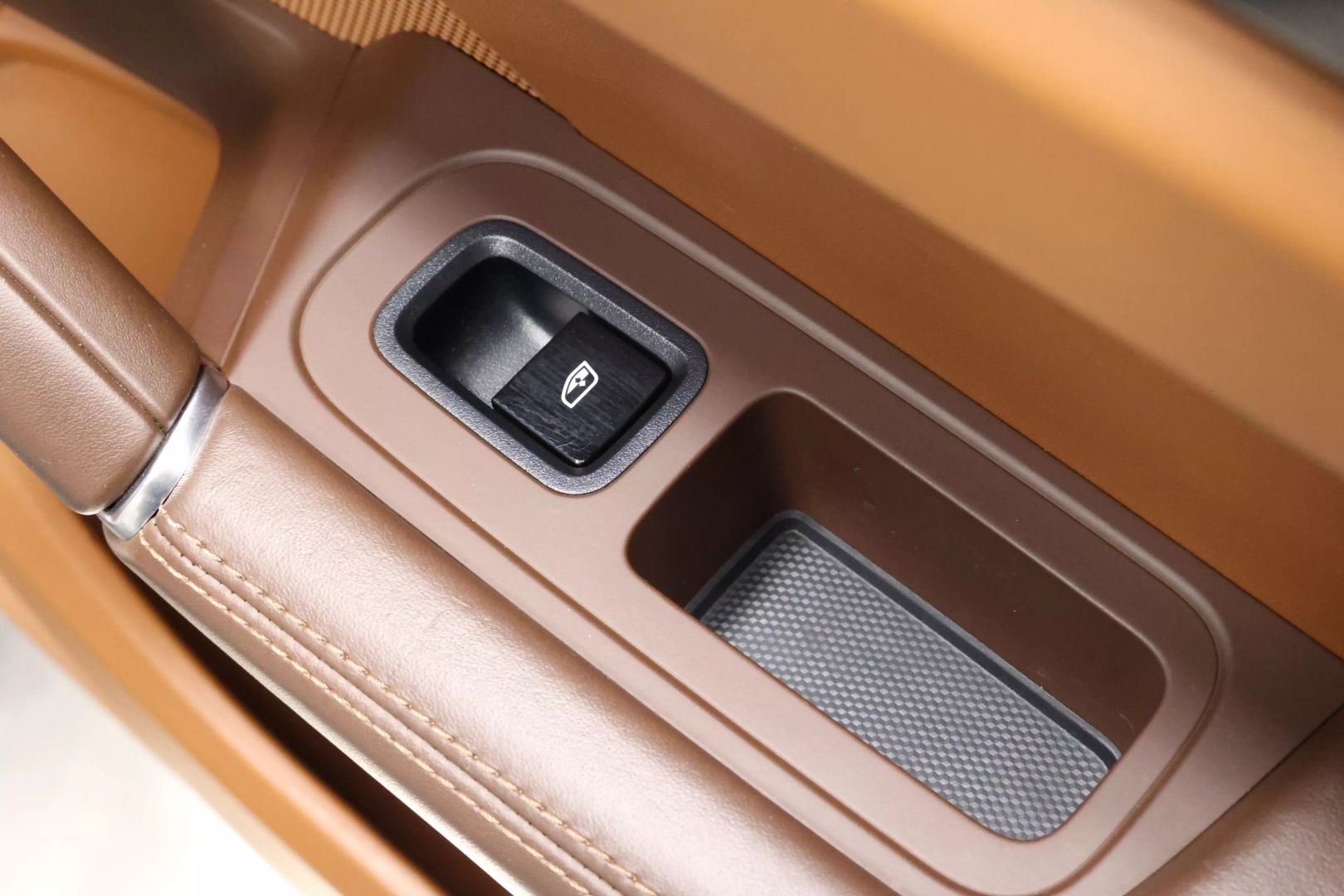 2021 Porsche Cayenne Coupe - Image 85