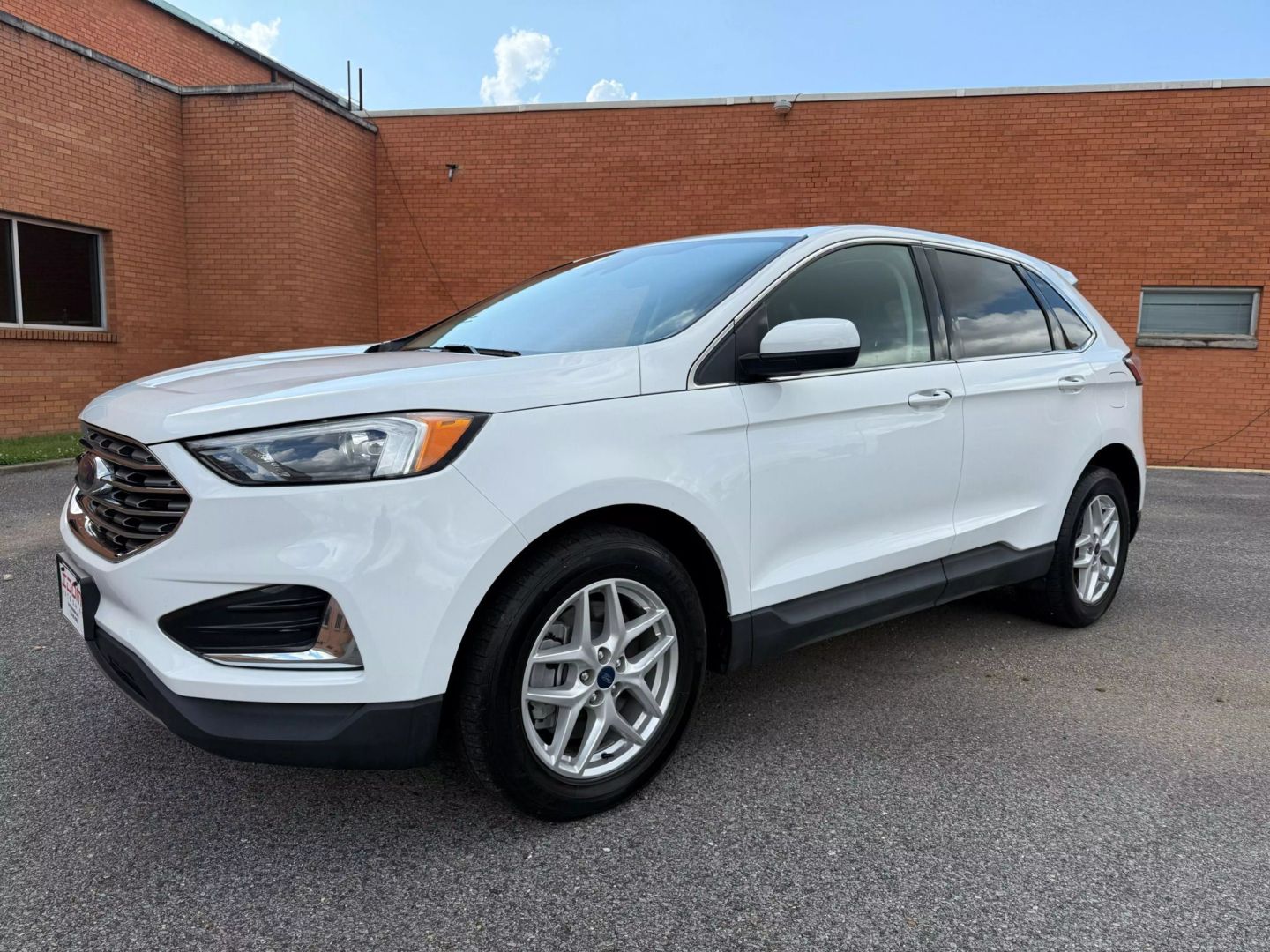 2022 Ford Edge - Image 3