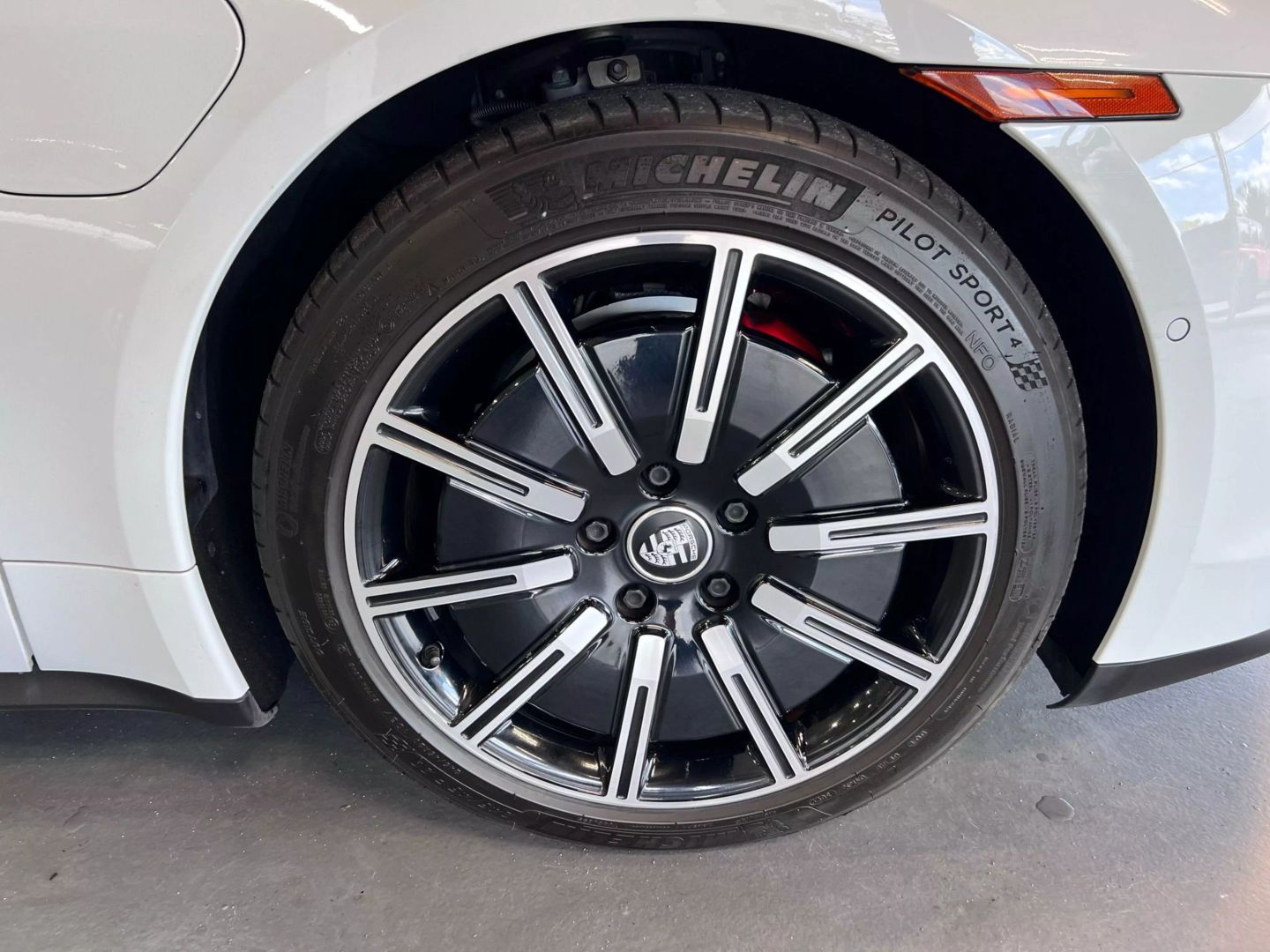 2020 Porsche Taycan 4s Sedan 4d - Image 13
