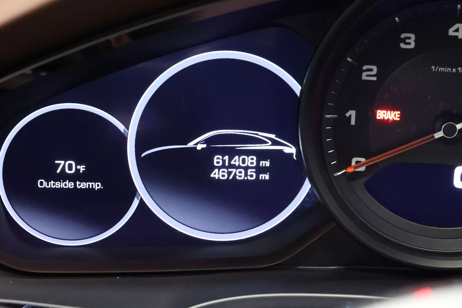2021 Porsche Cayenne Coupe - Image 30