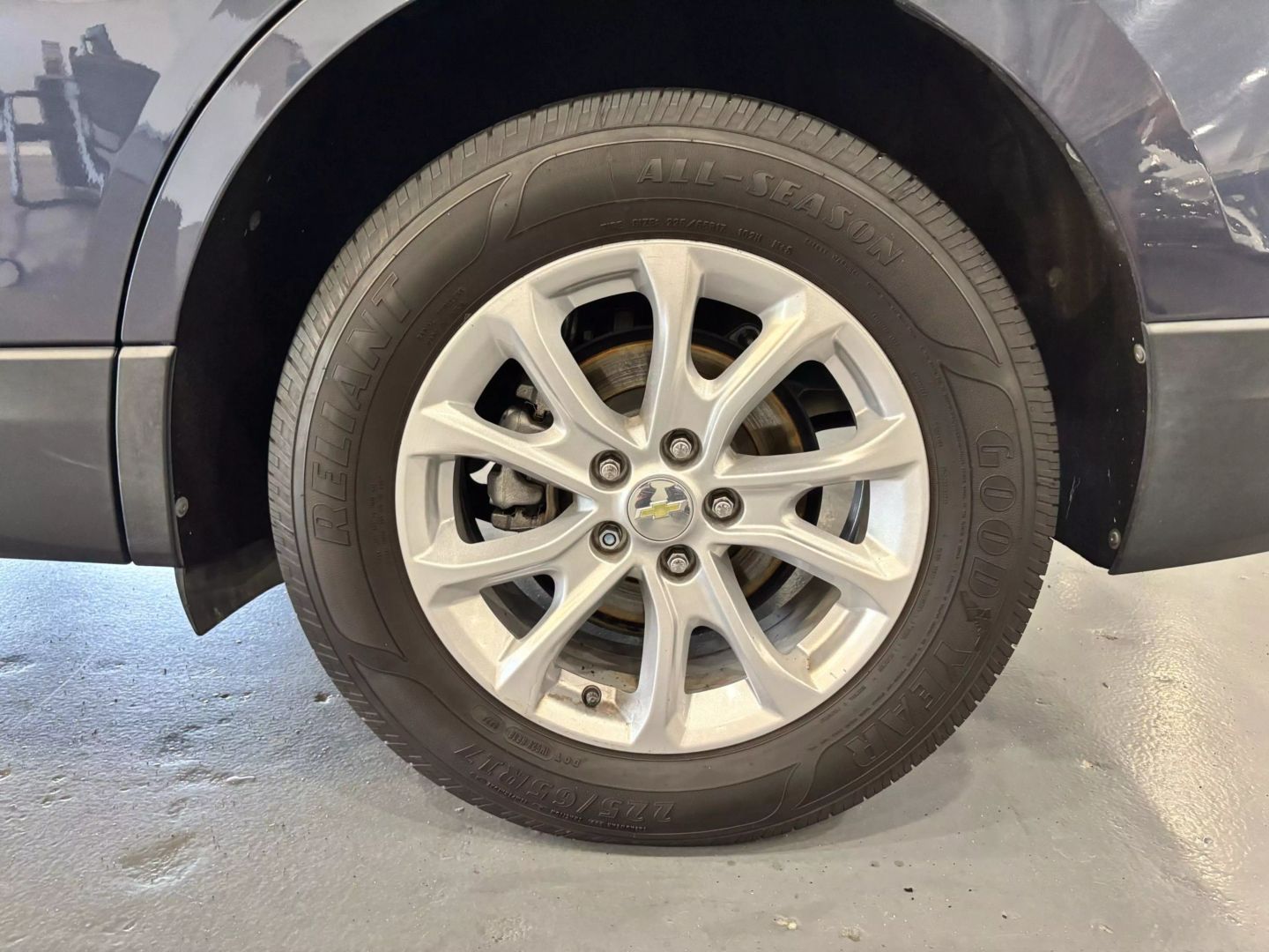 2019 Chevrolet Equinox Ls Sport Utility 4d - Image 24