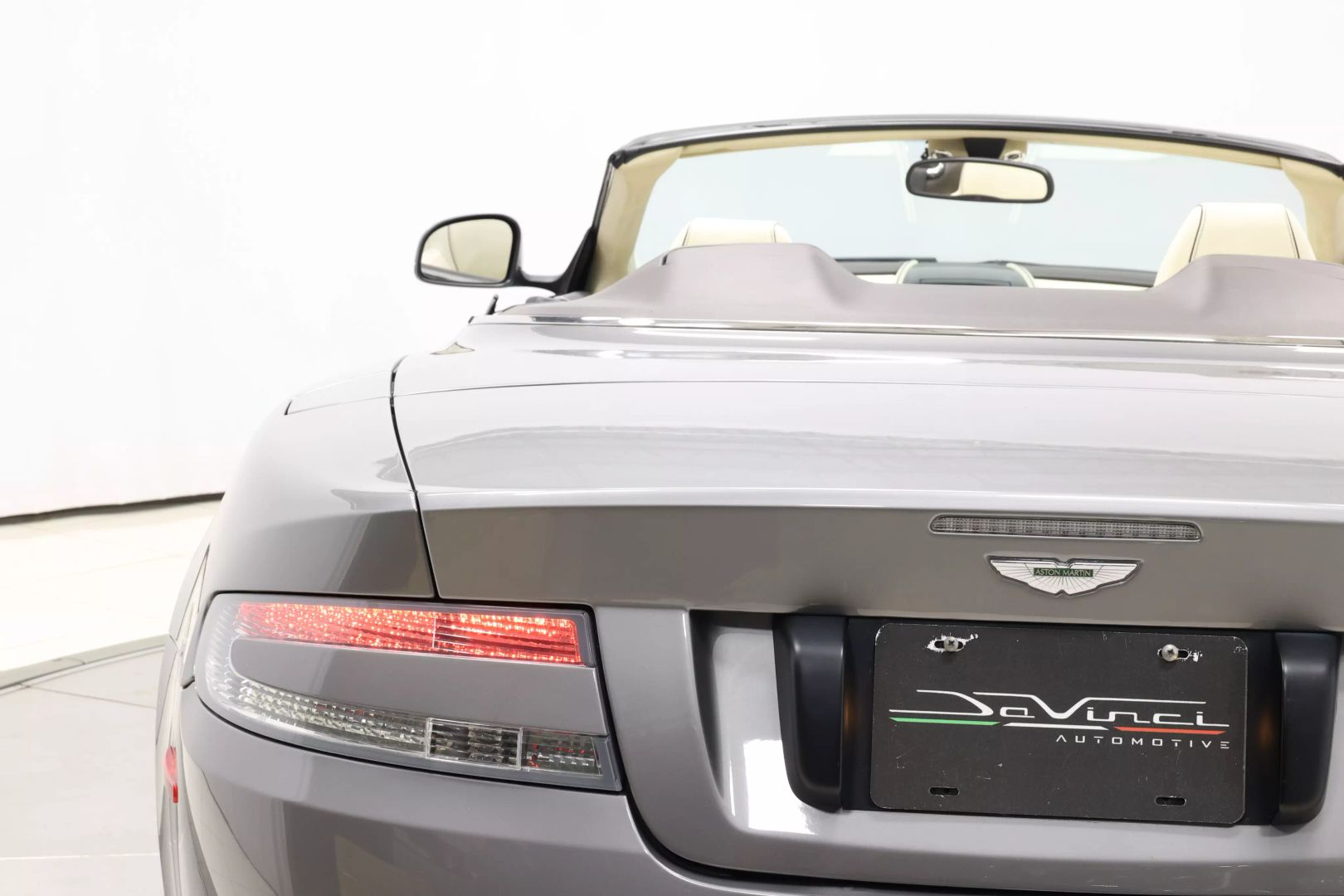 2012 Aston Martin Virage - Image 47