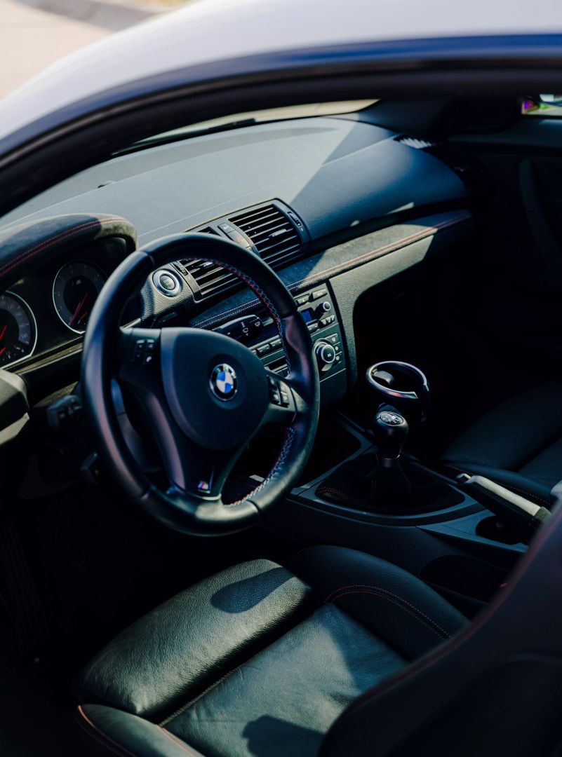 2011 Bmw 1 Series - Image 10