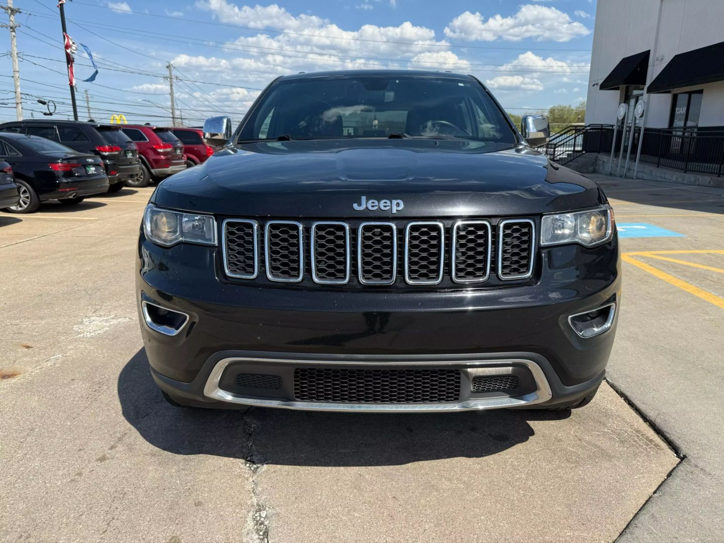2020 Jeep Grand Cherokee - Image 2