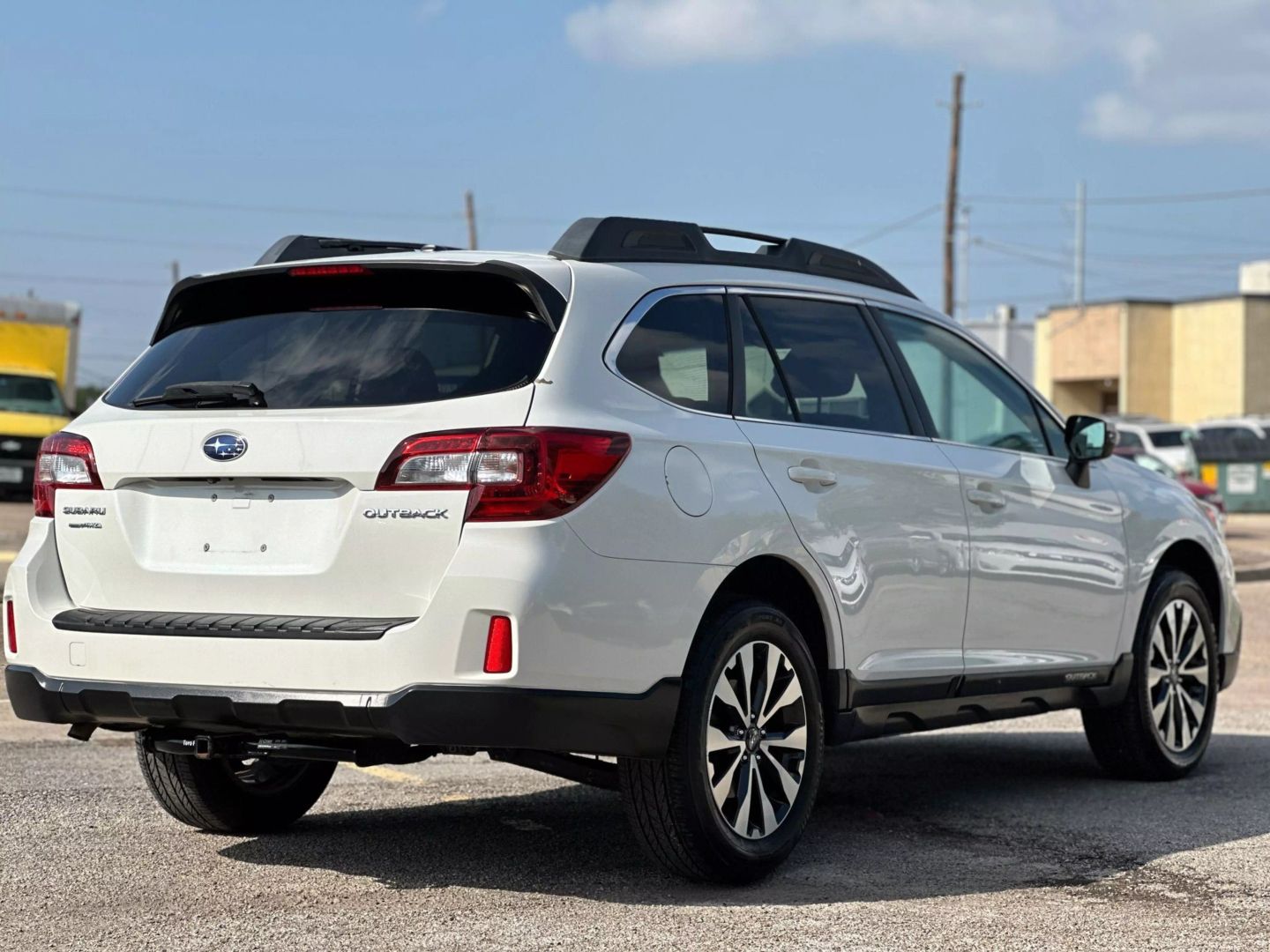 2015 Subaru Outback - Image 7