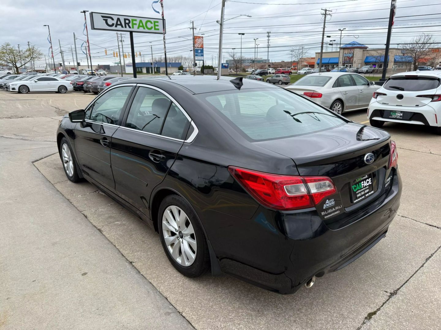 2017 Subaru Legacy - Image 8