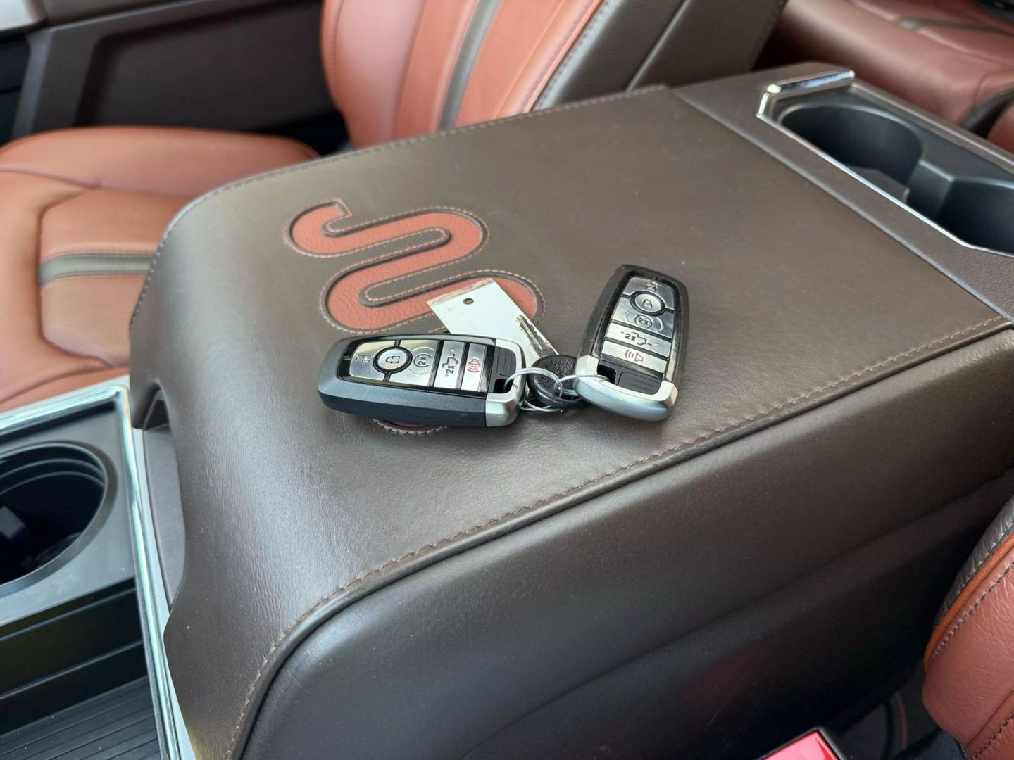 2021 Ford F250 Super Duty Crew Cab - Image 46