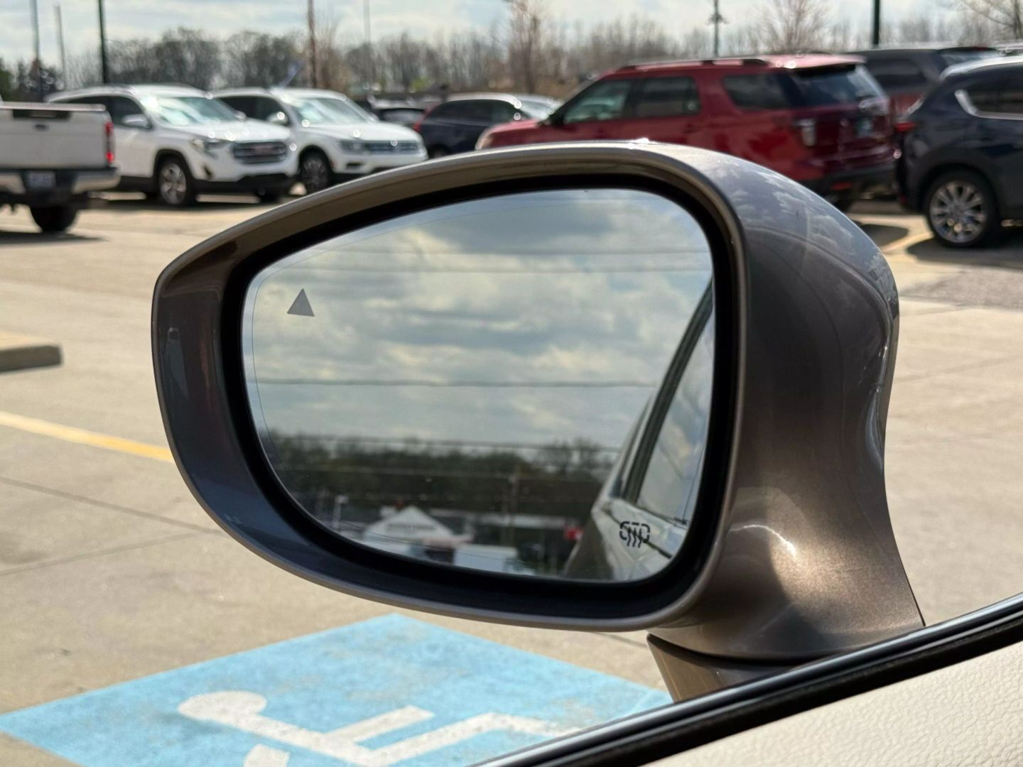 2017 Chrysler Pacifica - Image 59