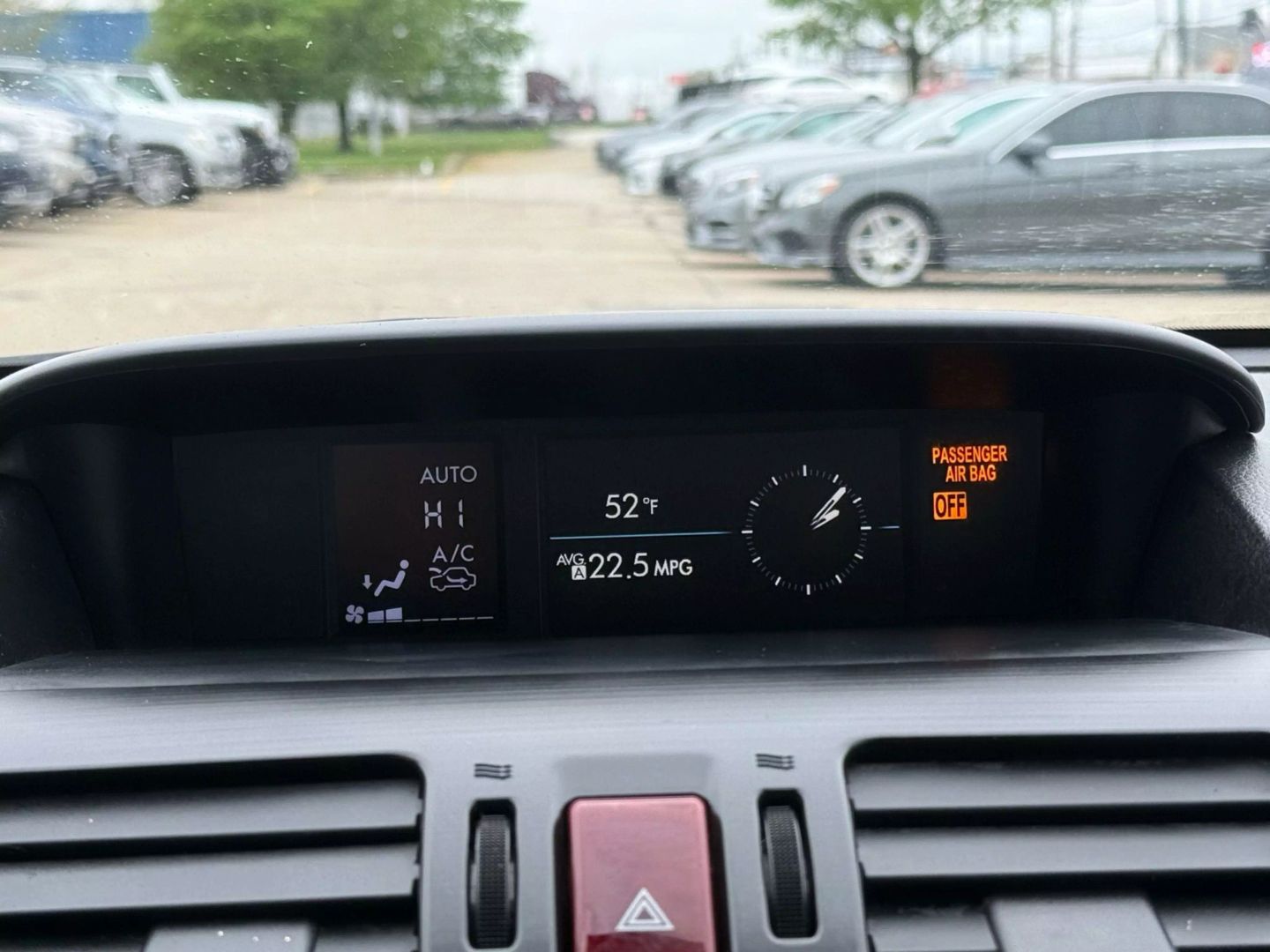 2015 Subaru Forester - Image 33