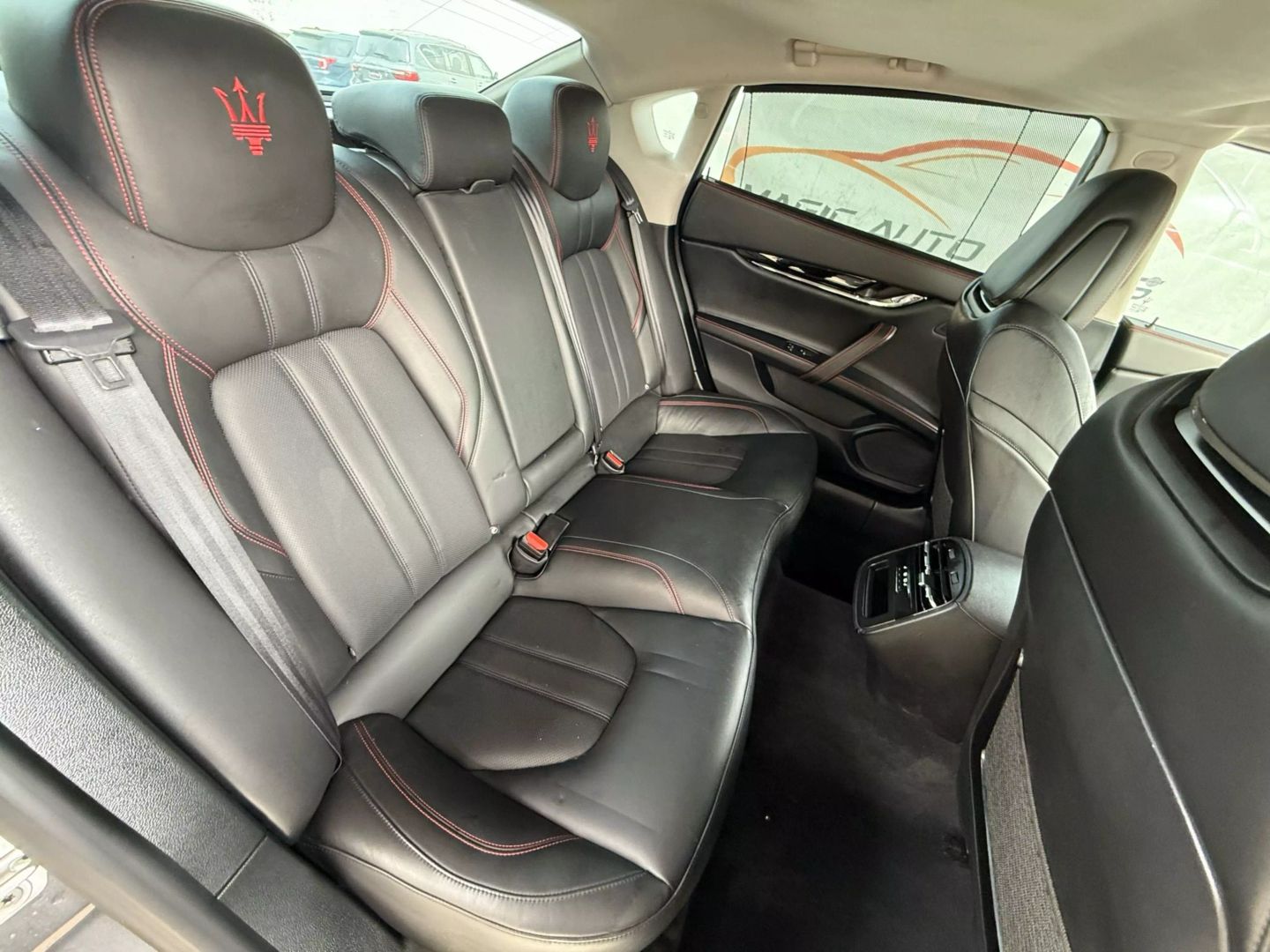 2017 Maserati Quattroporte - Image 25