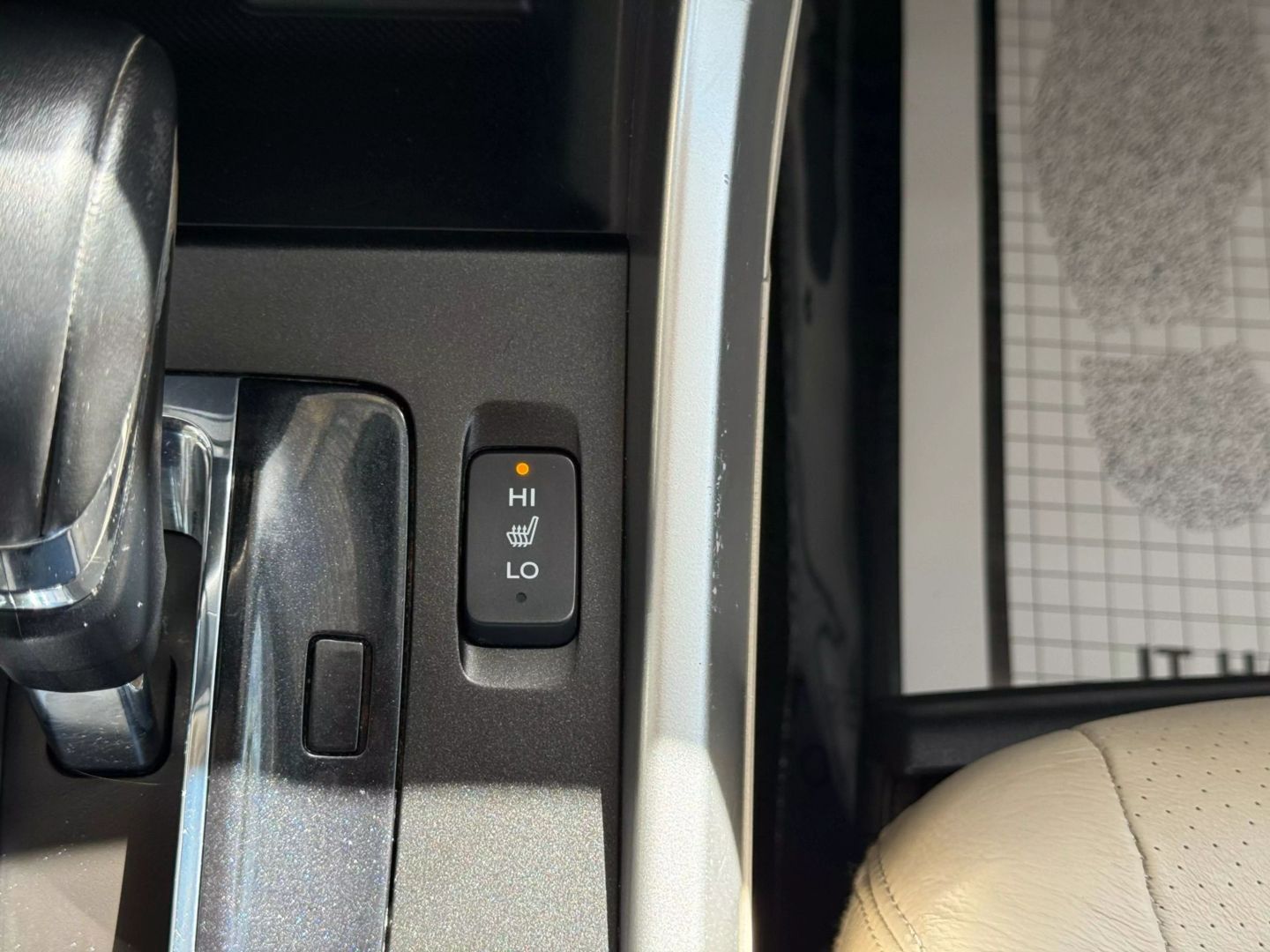 2015 Honda Accord - Image 30