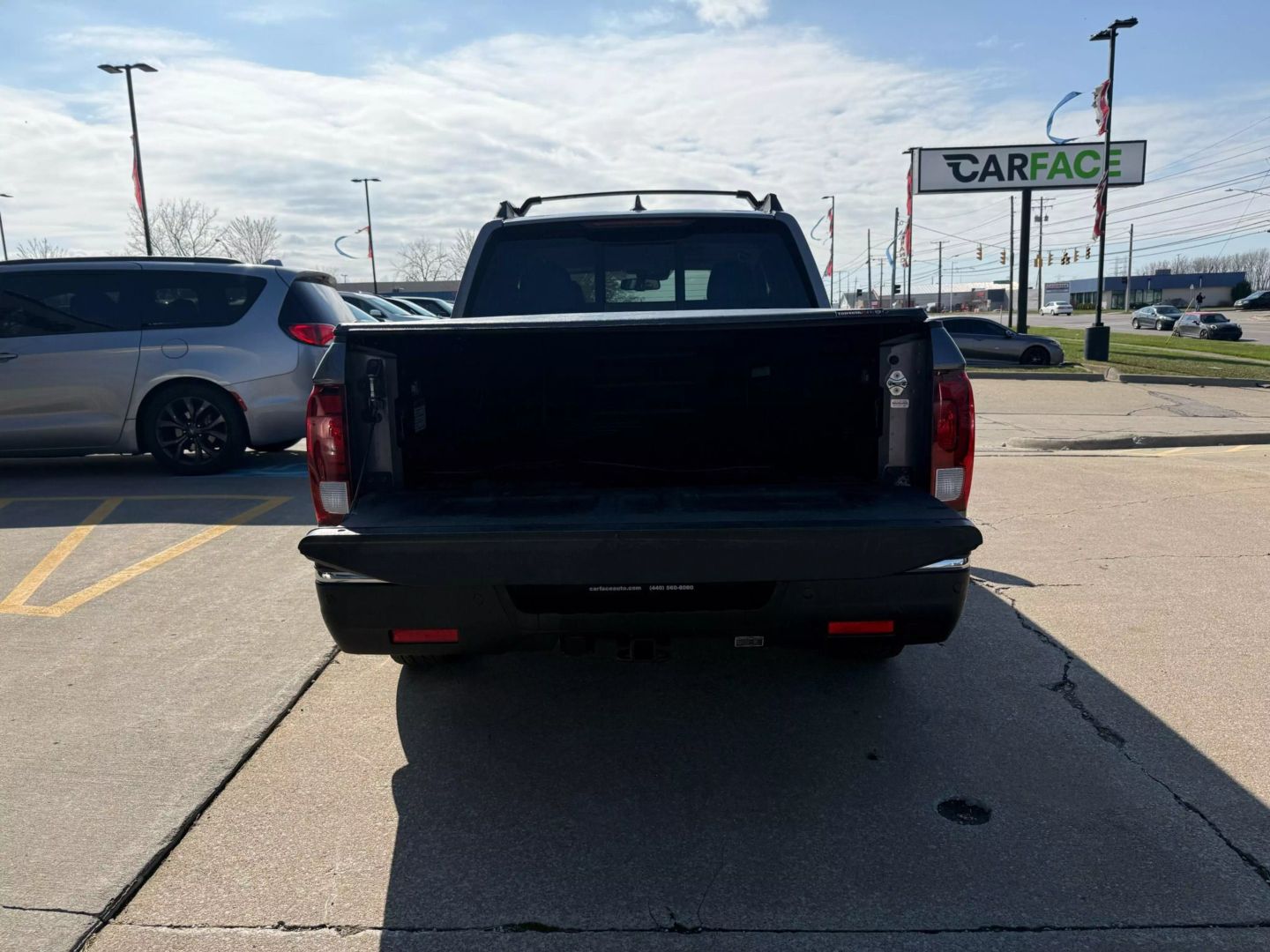 2019 Honda Ridgeline - Image 12