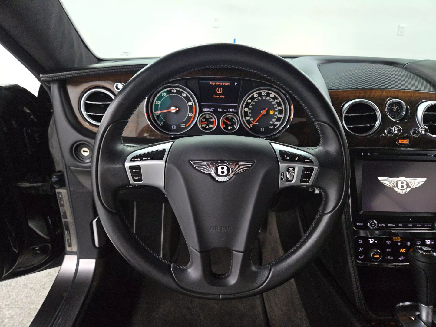 2014 Bentley Continental - Image 16