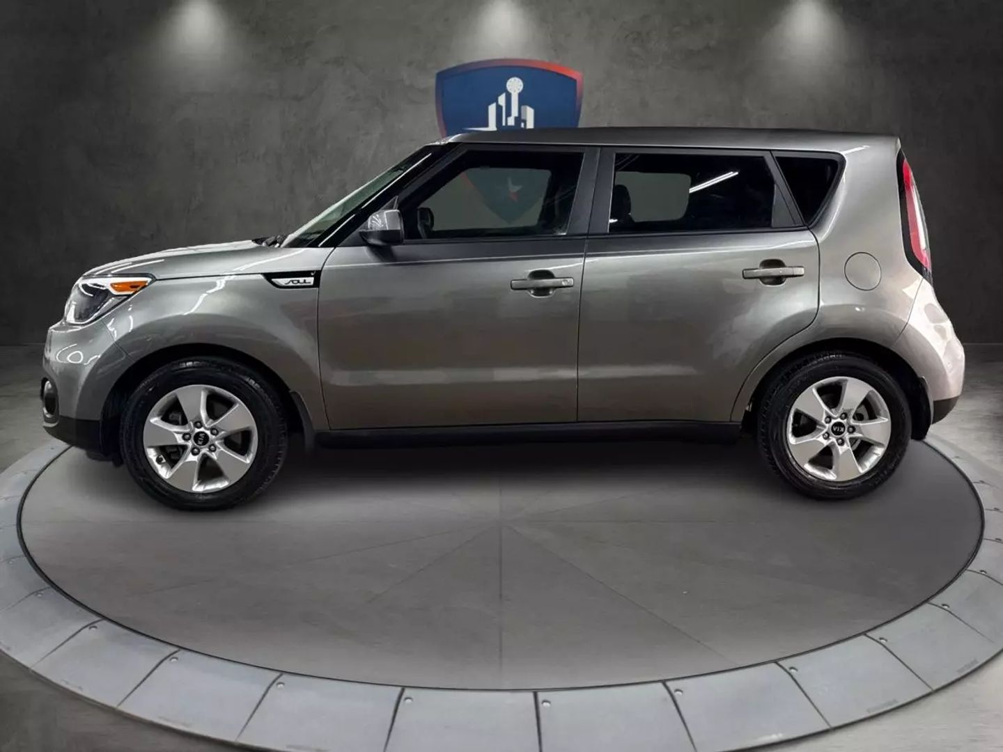 2019 Kia Soul - Image 2